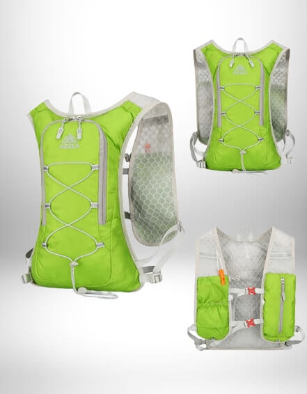 Image d'un sac à dos d'hydratation de couleur vert clair avec des détails gris et blancs, présentant différentes vues, notamment une vue de face, une vue de dos et une vue plus orientée utilisateur.