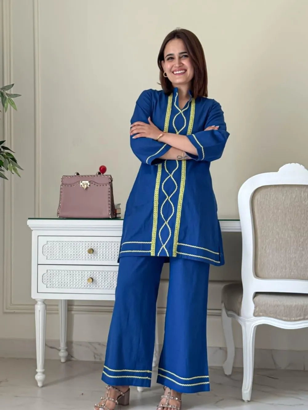 Mepto shop New trending women cord set