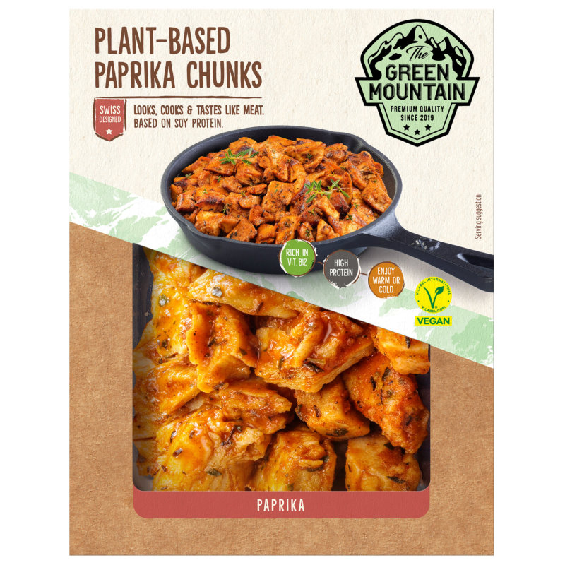 Plant Based Paprika Chunks, 180g Zero meat. Really chunky. Our plant-based paprika chunks.
Developed for everyone who can't resist the classic taste and aroma of roasted chicken. The combination of our juicy chunks and the fine plant-based marinade allows for the "best of enjoyment" without having to sacrifice anything.