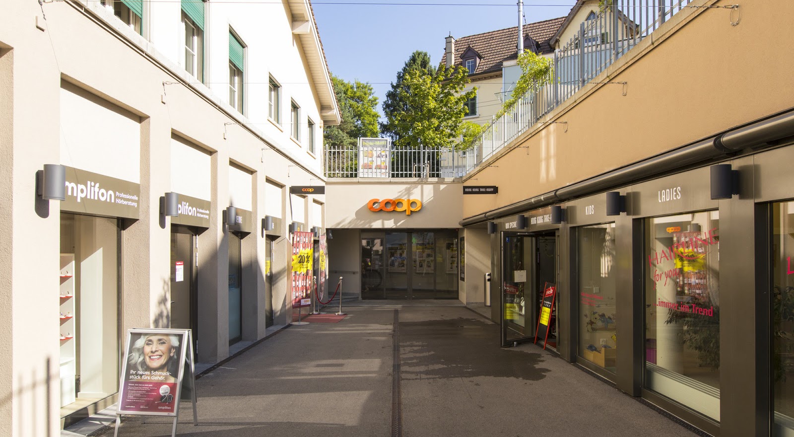 Coop Supermarkt Zürich Hönggermarkt Regensdorferstrasse 9, 8049 Zürich, Switzerland (null)