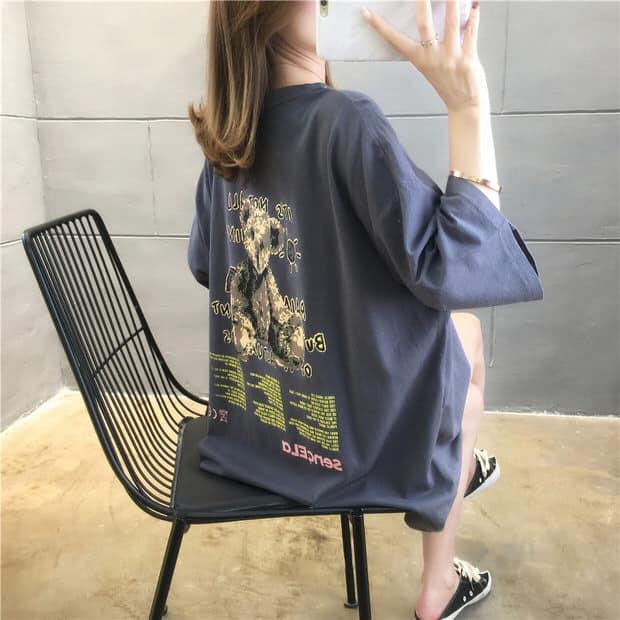 字母印花背後印熊T三色 M-XL