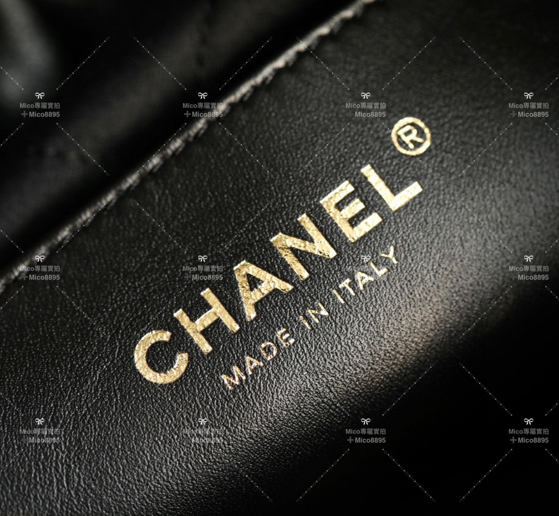 CHANEL 春夏系列 火爆珍珠鏈條𝖬𝗂𝗇𝗂 𝟤𝟤𝖡𝖺𝗀♥黑色/牛皮𝖩𝖾𝗇𝗇𝗂𝖾同款 尺寸：𝟣𝟫*𝟤𝟢*𝟨 𝖼𝗆