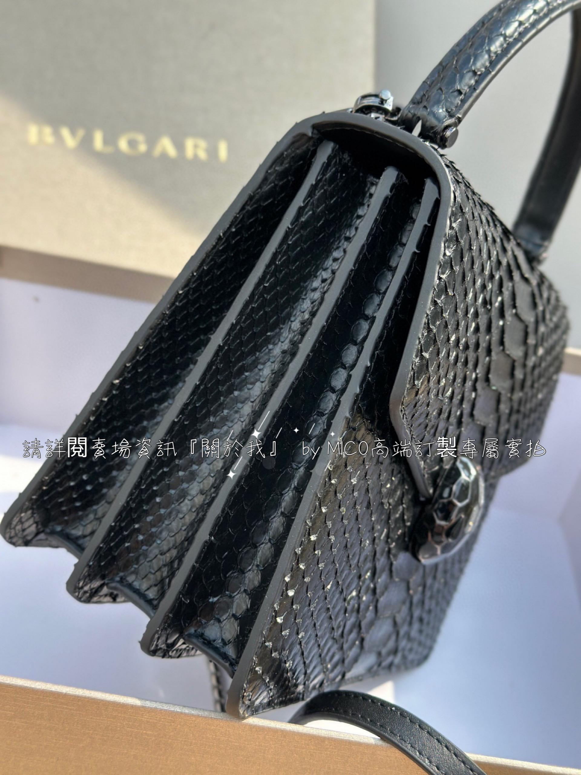 BVLGARI 寶格麗 黑色蟒蛇皮系列 蛇頭手提風琴包 尺寸：20-17-8（cm）