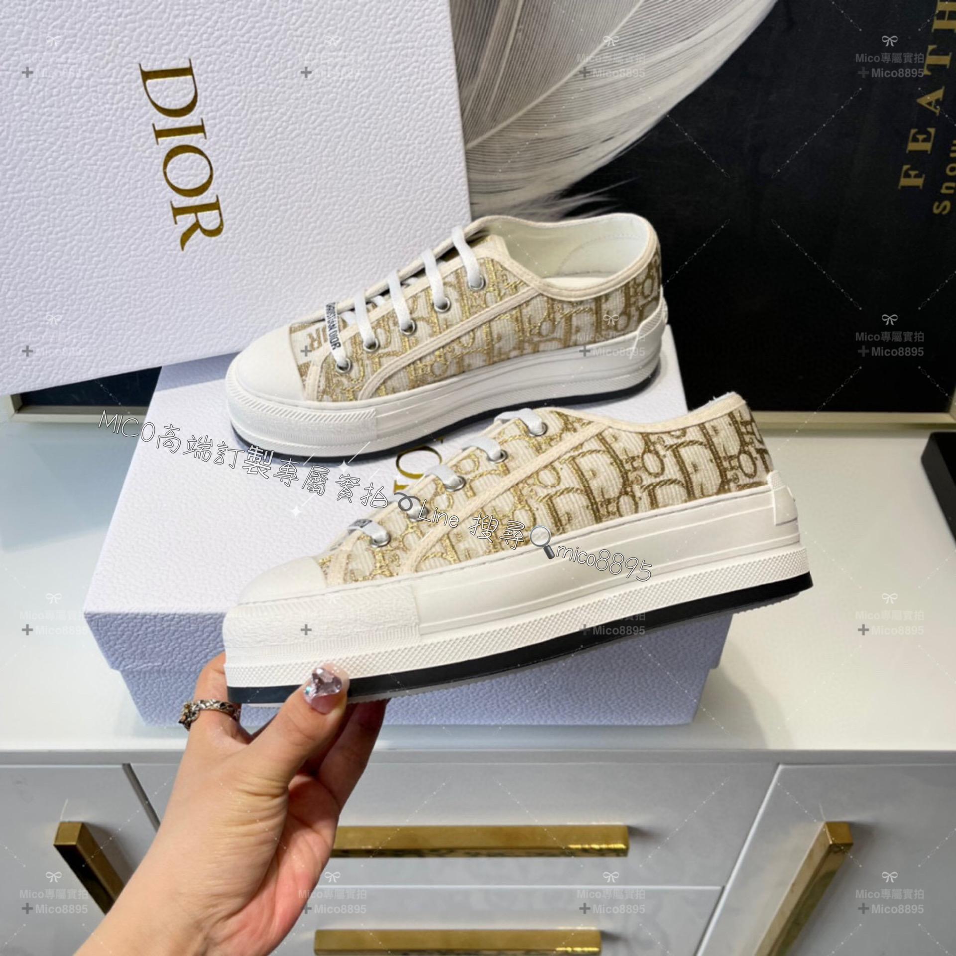 Dior 新款Walk'n系列 金色老花刺繡 情侶款厚底帆布鞋 休閒鞋 底厚: 4.5cm 碼數: 女35-39  男 40-44