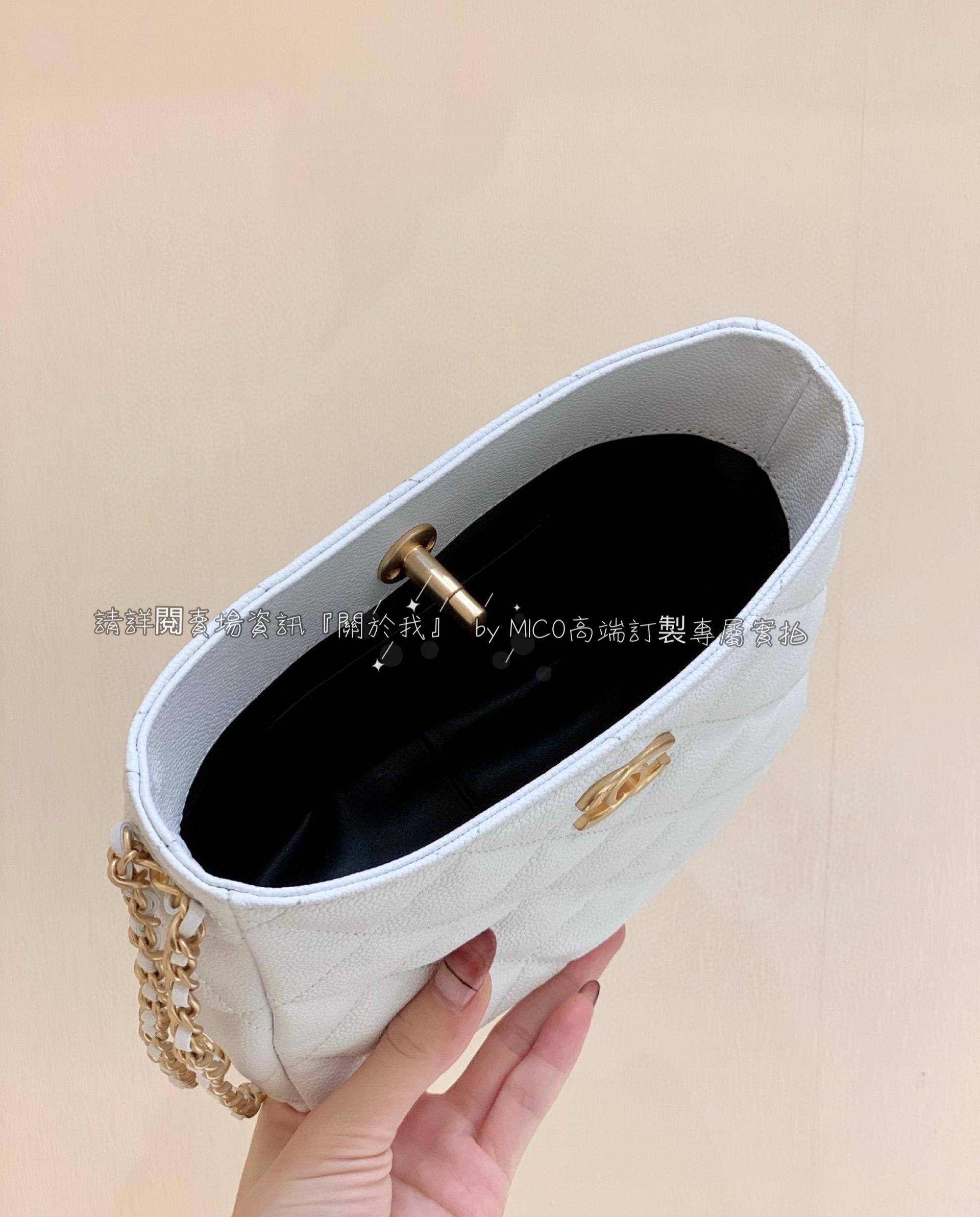 CHANEL 2022cc 春夏系列 hobo腋下包 白色/荔枝牛皮 19cm