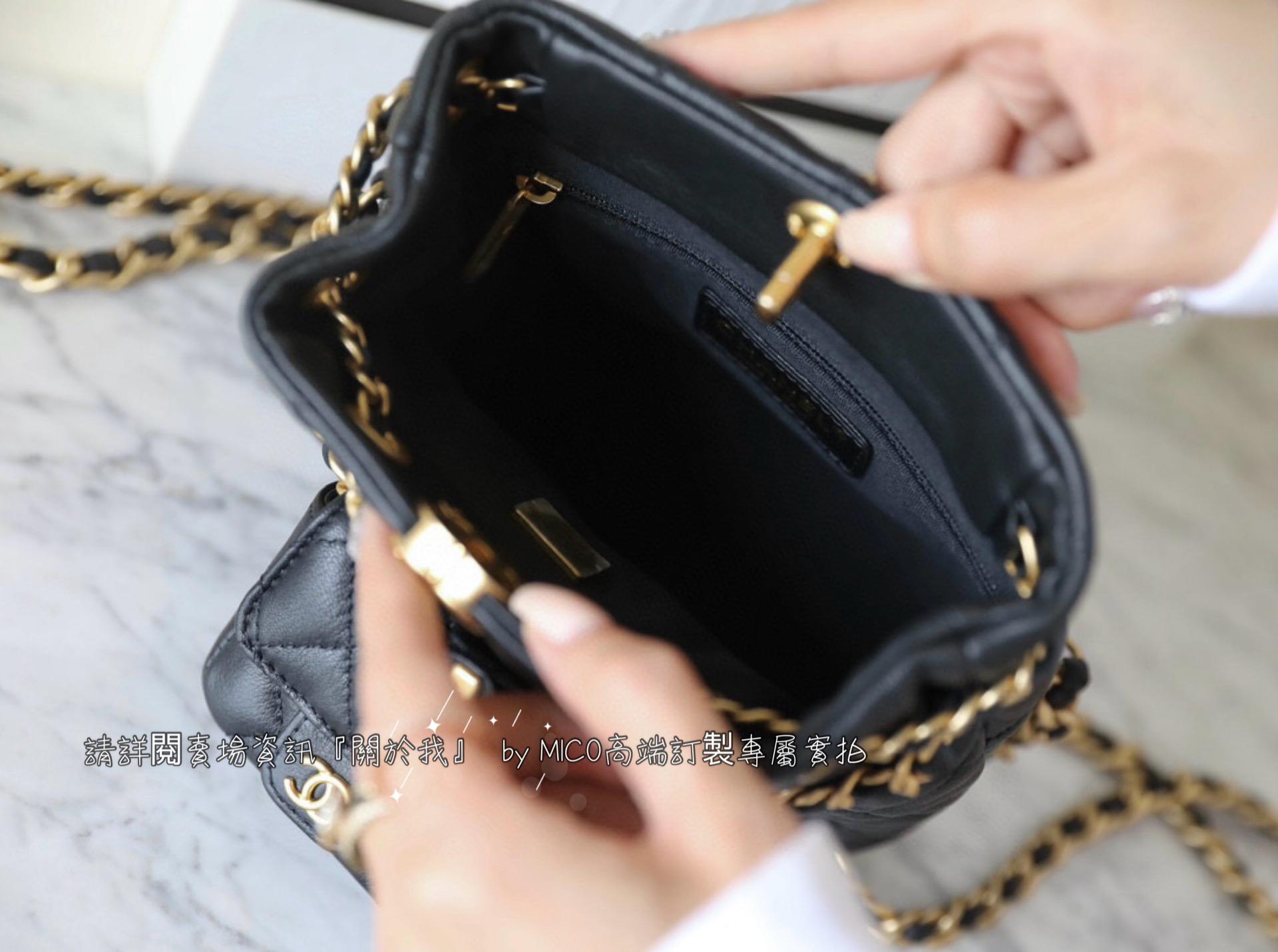 Chanel 23A手工坊系列 黑色小牛皮子母雙肩包/背包 16.5cm