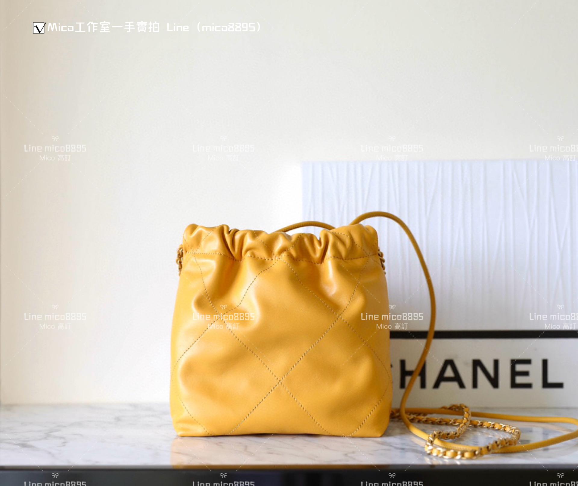 Chanel 手工坊系列 mini22Bag 芒果黃/金釦 尺寸：𝟣𝟫*𝟤𝟢*𝟨 𝖼𝗆