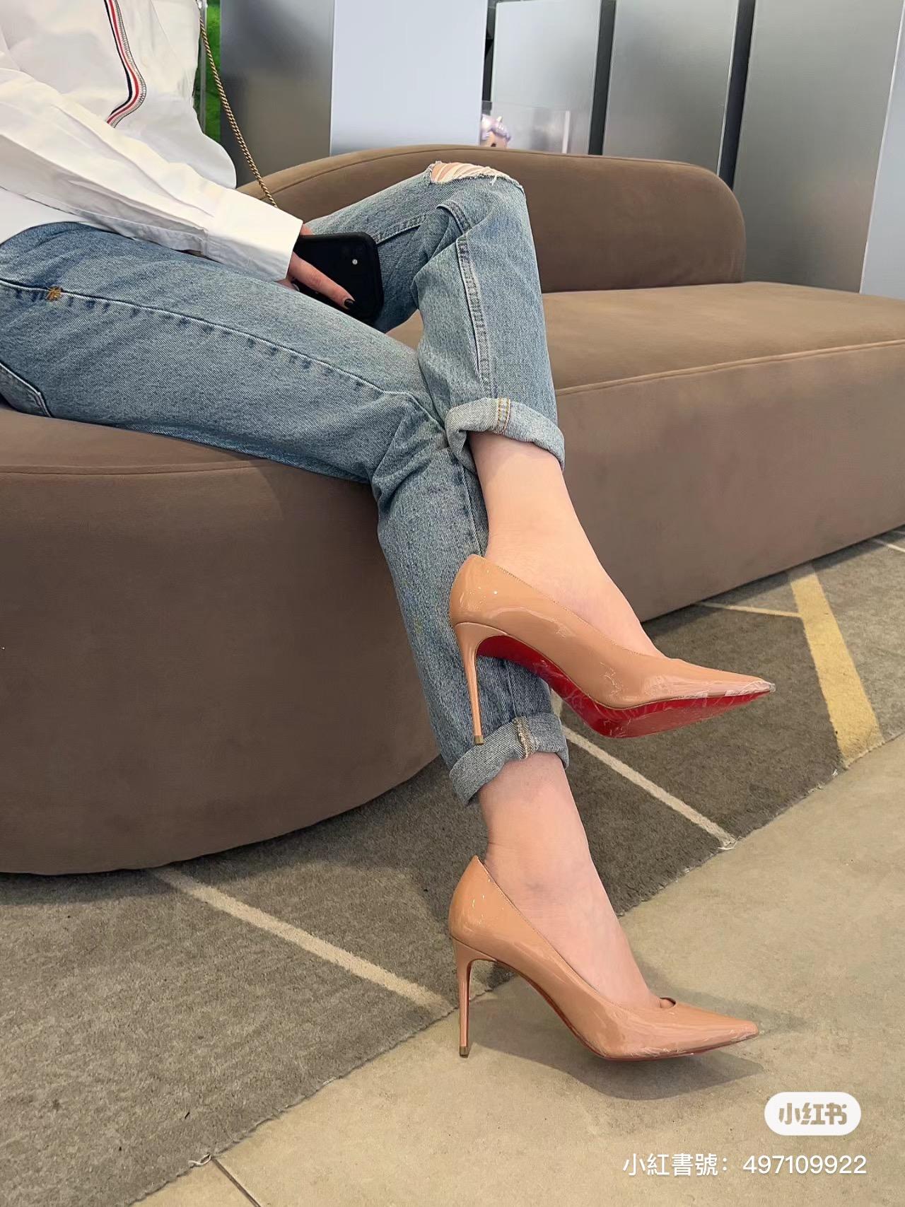 Christian Louboutin 經典側空杏色漆皮高跟鞋 紅底鞋 跟高8.5cm 35-40