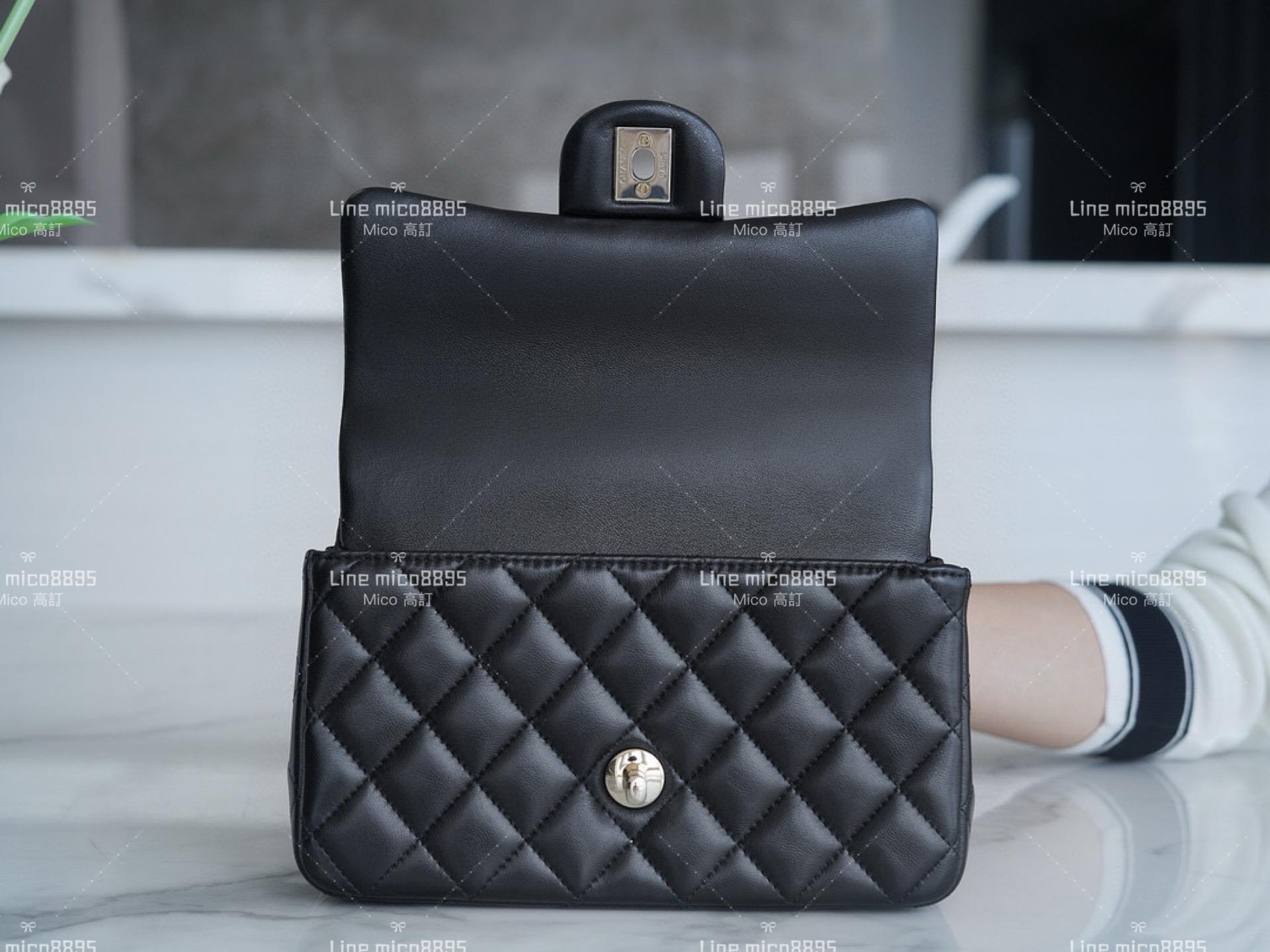 CHANEL 雙C金屬穿皮手柄Handle bag 淡金釦/小羊皮 20cm