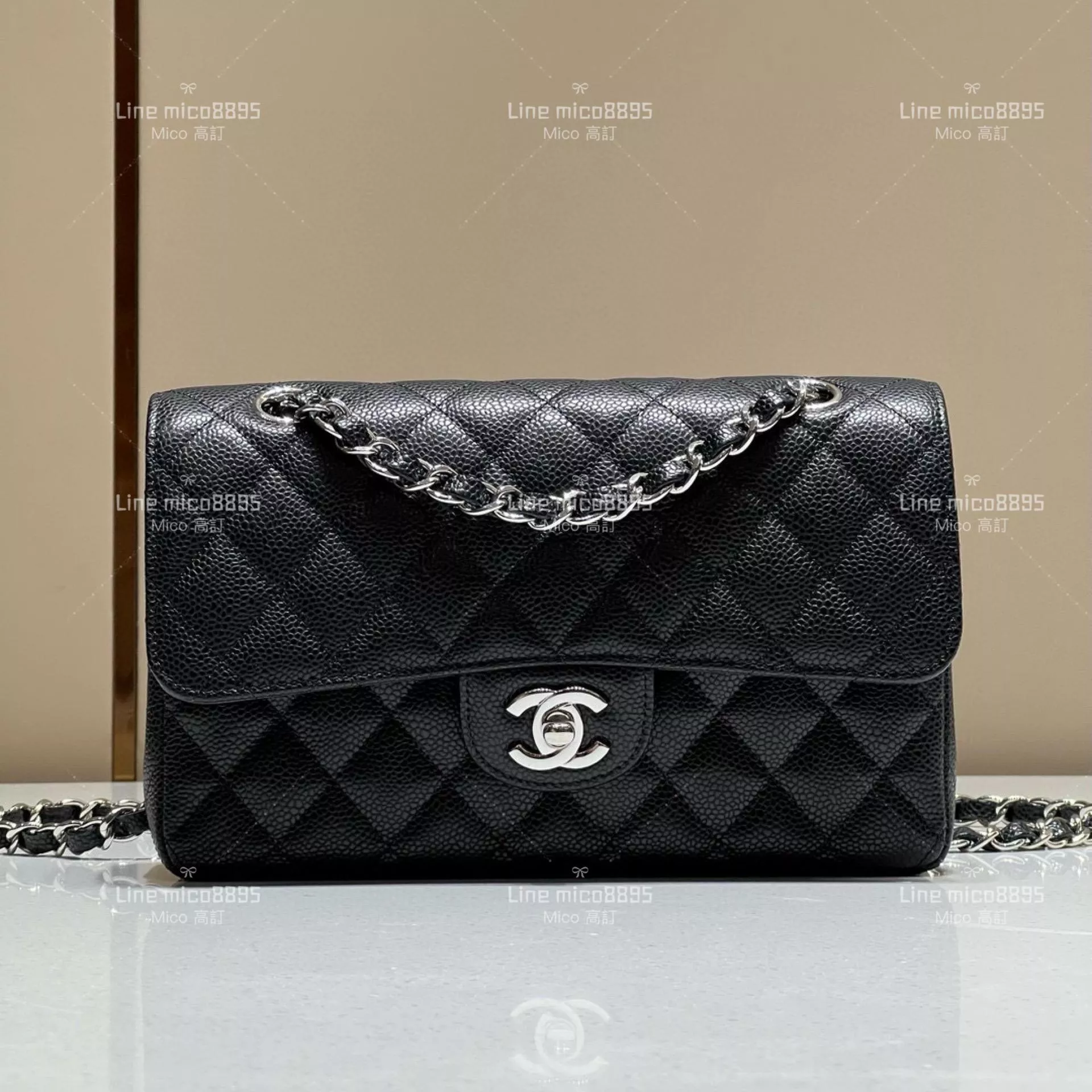 CHANEL Classic Flip Small CF 黑色 經典荔枝紋牛皮/銀釦 23cm