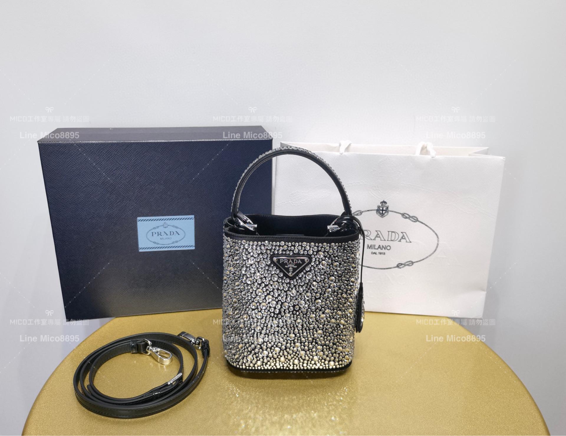 Prada 黑色 水晶裝飾緞面水桶包Panier手袋 肩背手提斜跨包 15cm 宴會必備