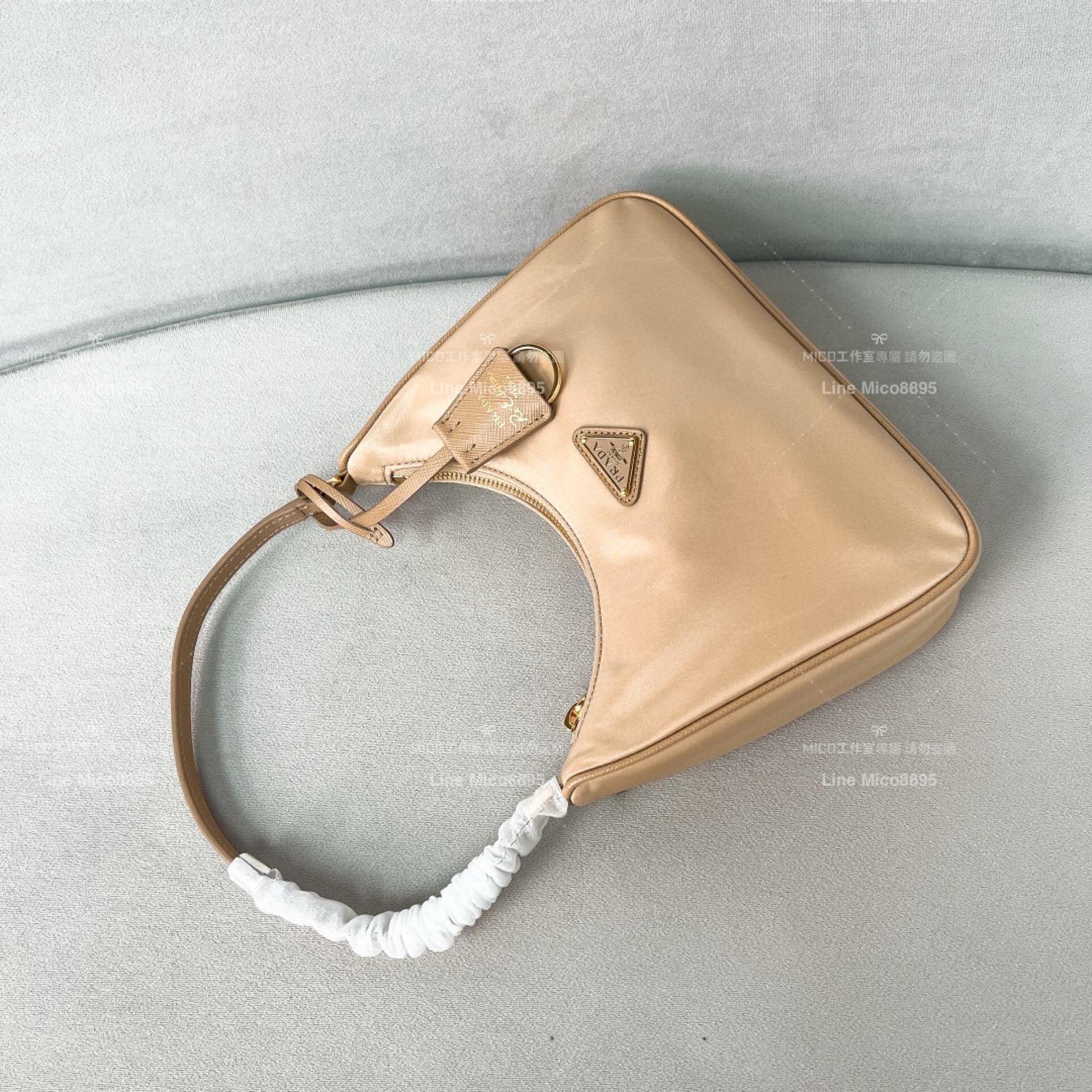 Prada 杏色 Hobo redition 2005皮手腕腋下包 手提包 22cm