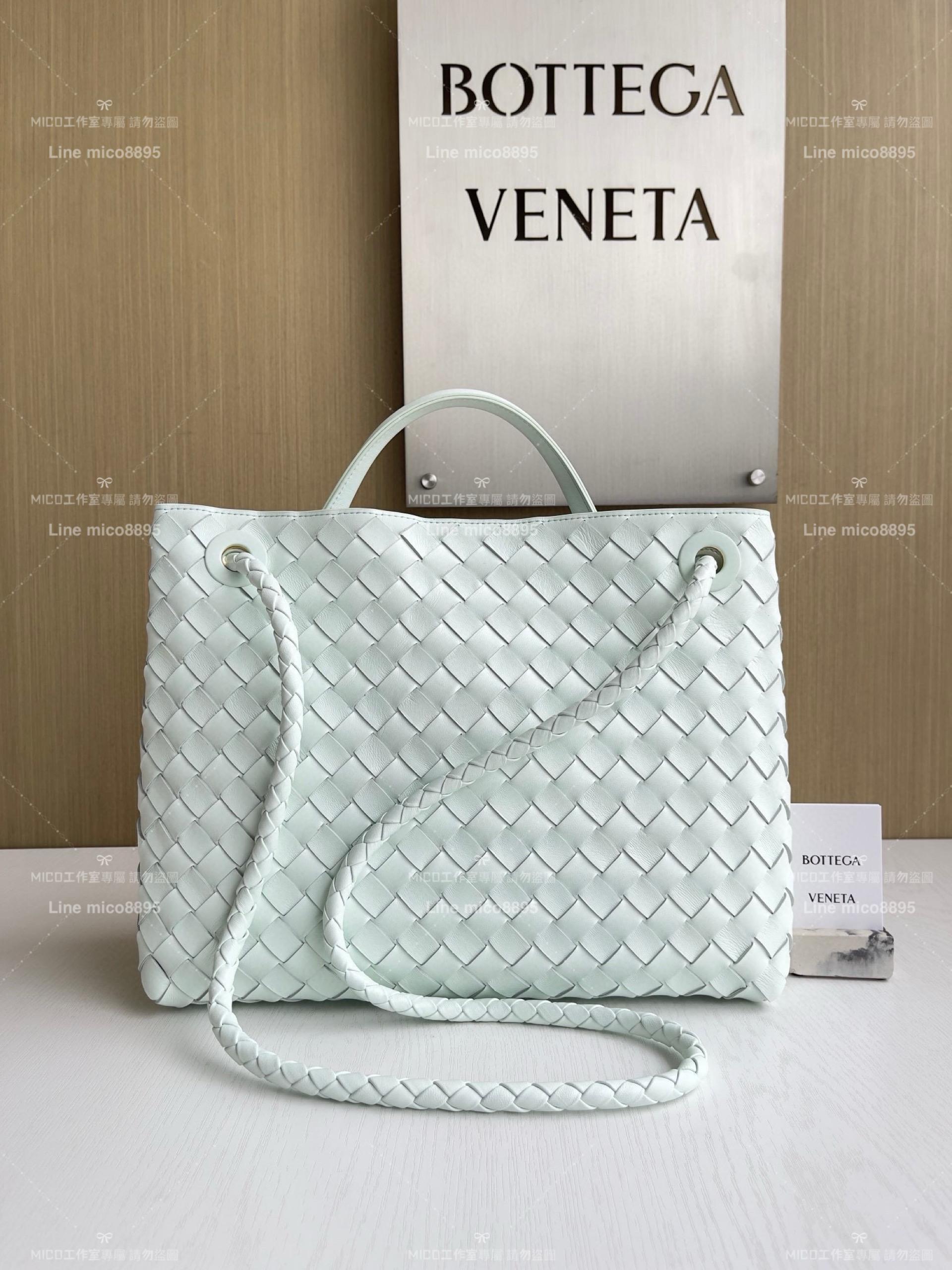 BOTTEGA VENETA BV 冰藍色編織小羊皮中號Andiamo手提包/肩背包 老錢風穿搭 32.5cm