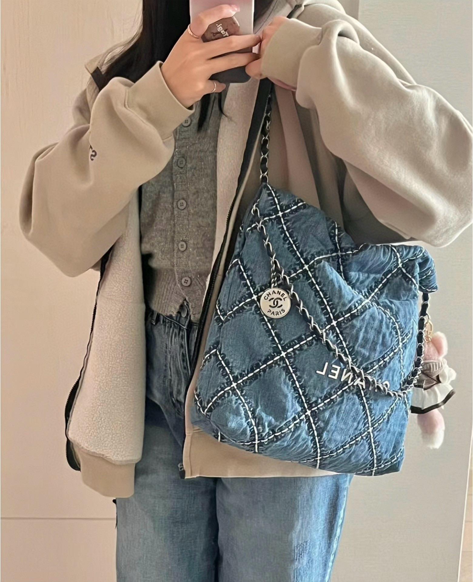 CHANEL 香奈兒 24P春夏款 牛仔丹寧菱格22包 小號 22Bag