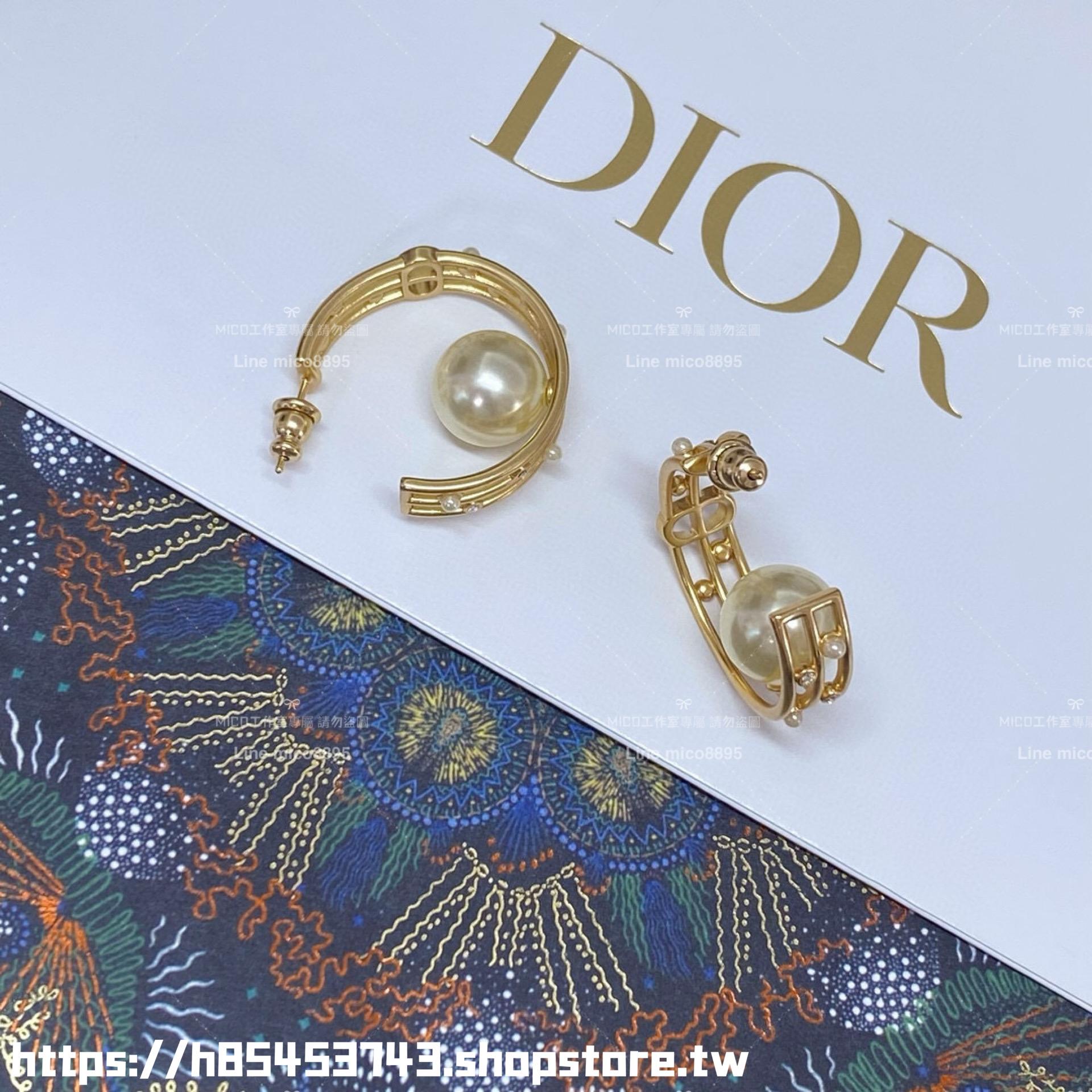 DIOR 金色鏤空線條設計圓弧珍珠耳環/耳釘