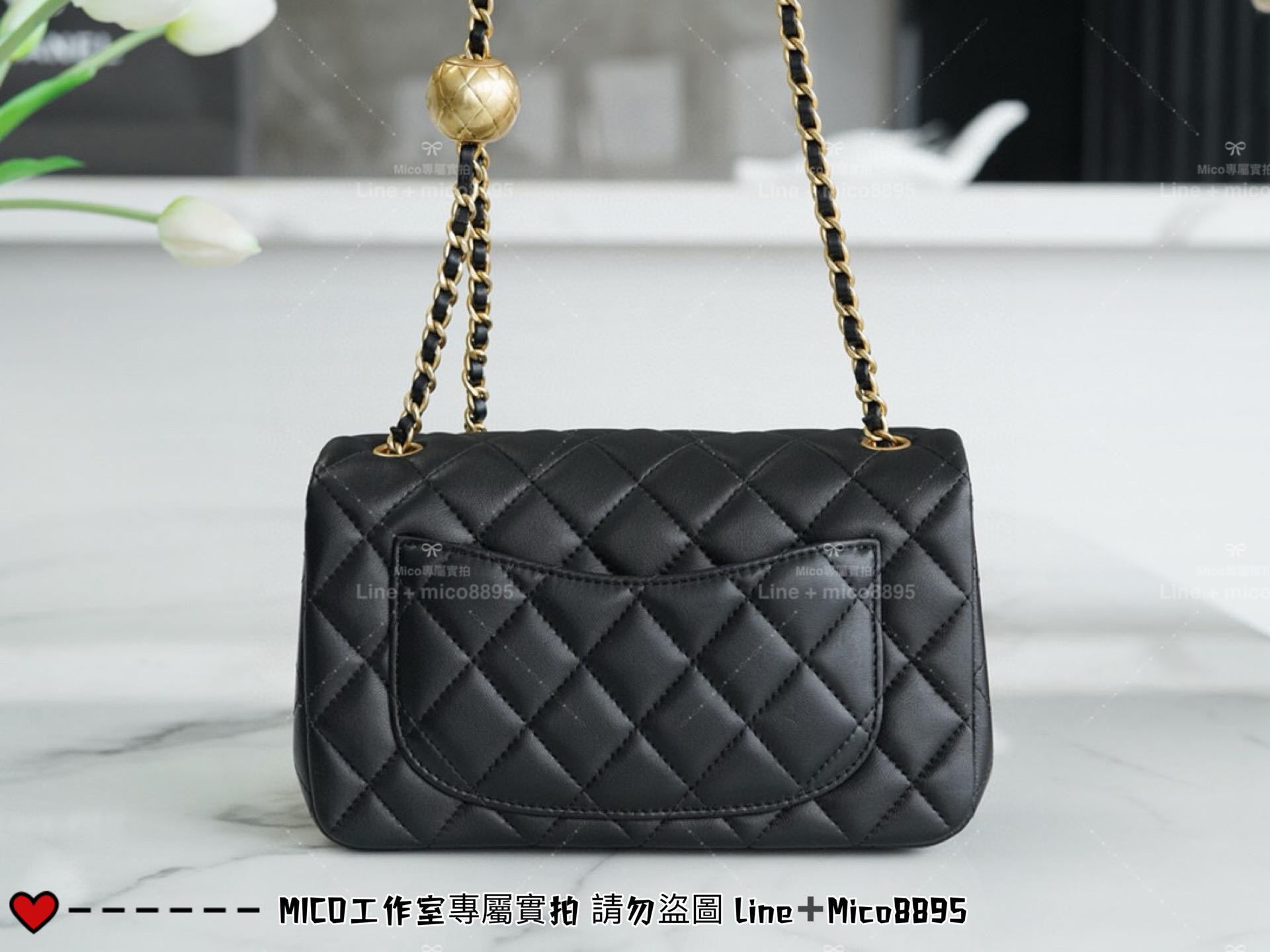 Chanel 香奈兒 新版本硬底款 黑色小羊皮 金球系列 miniCF 20cm 可調節長短