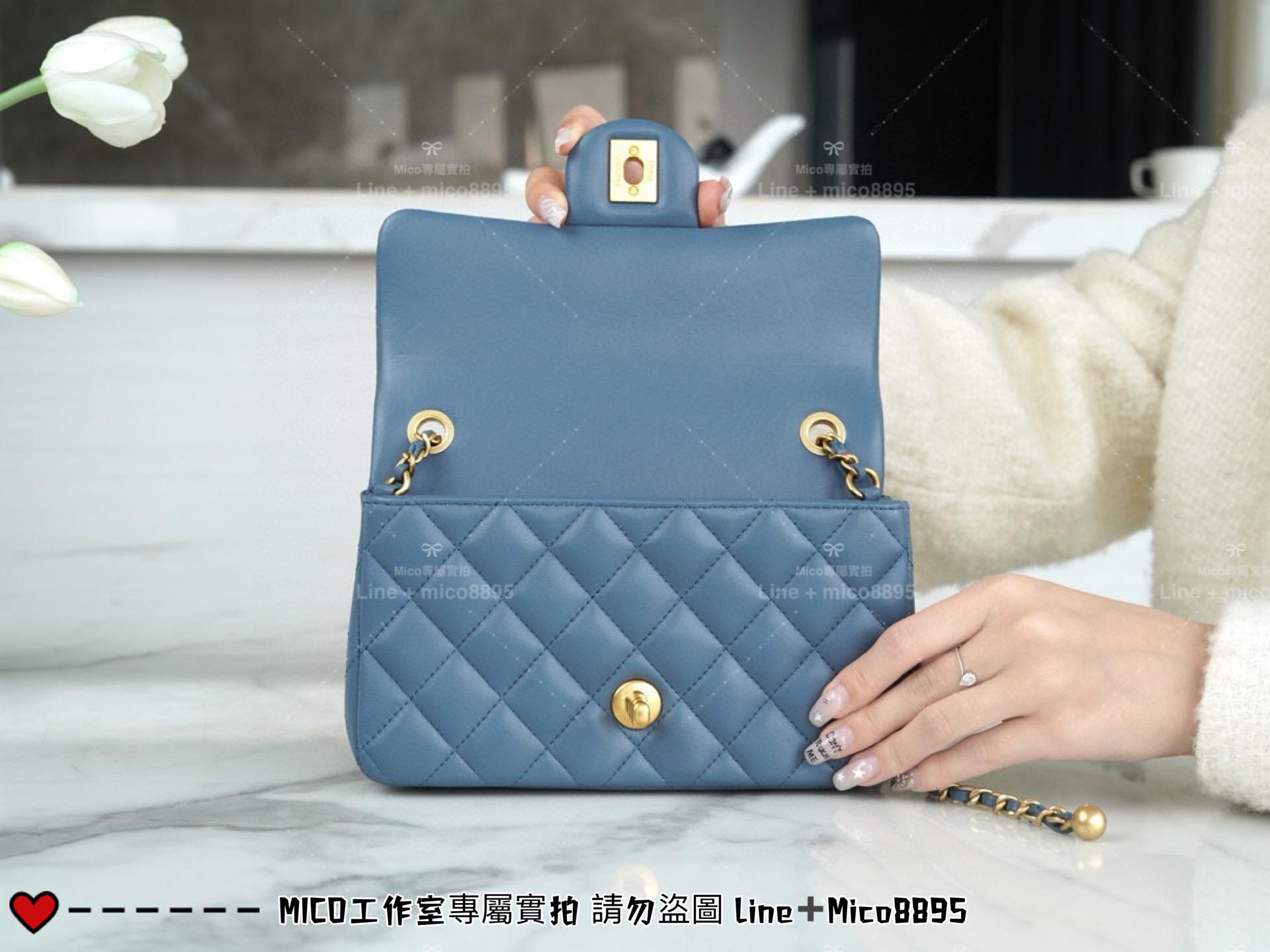 Chanel 香奈兒 新版本硬底款 霧霾藍小羊皮 金球系列 miniCF 20cm 可調節長短