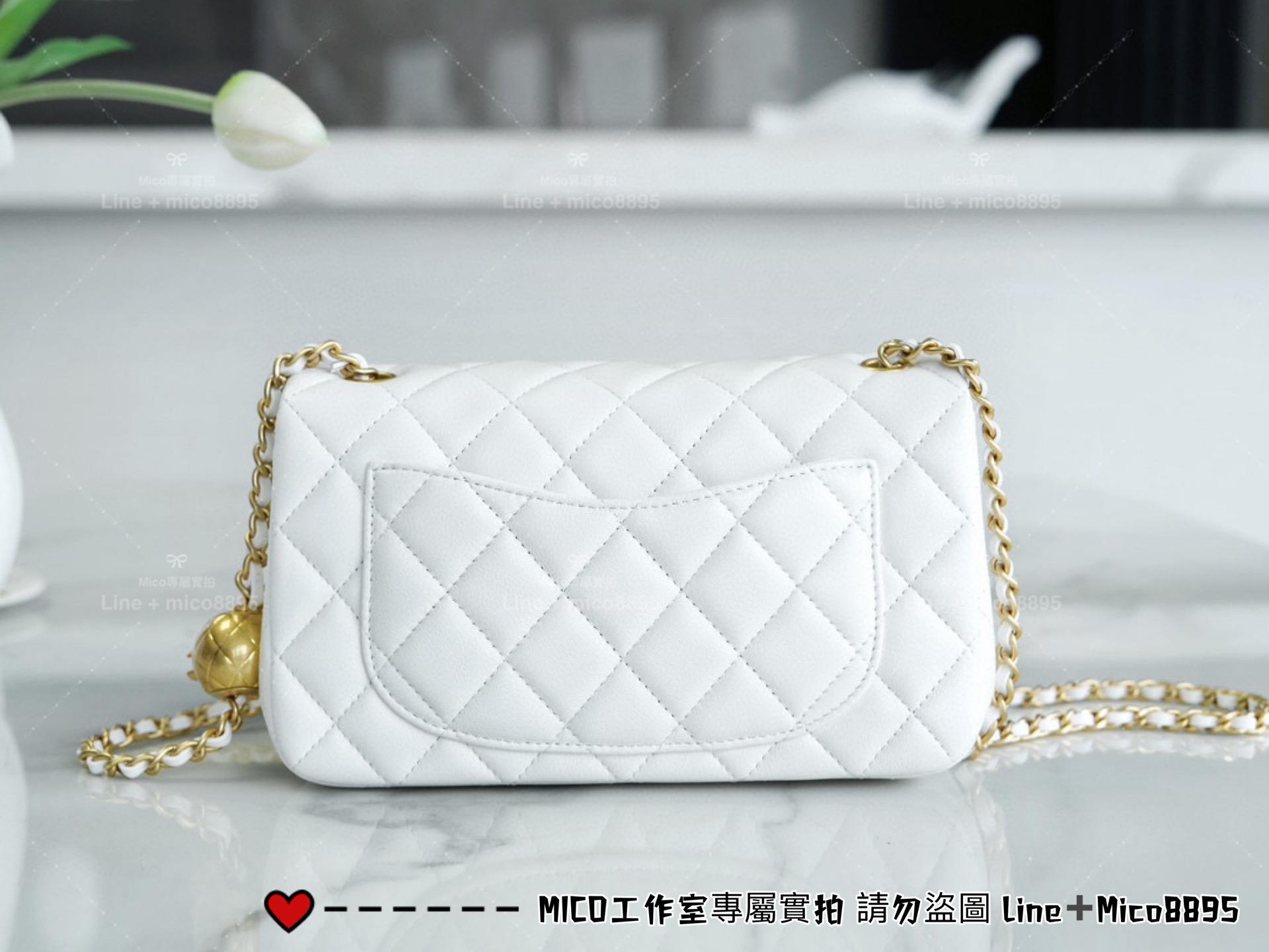 Chanel 香奈兒 新版本硬底款 仙女白 小羊皮 金球系列 miniCF 20cm 可調節長短