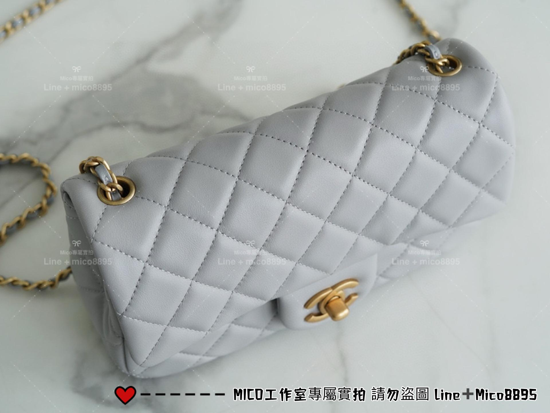 Chanel 香奈兒 新版本硬底款 淺灰色 小羊皮 金球系列 miniCF 20cm 可調節長短