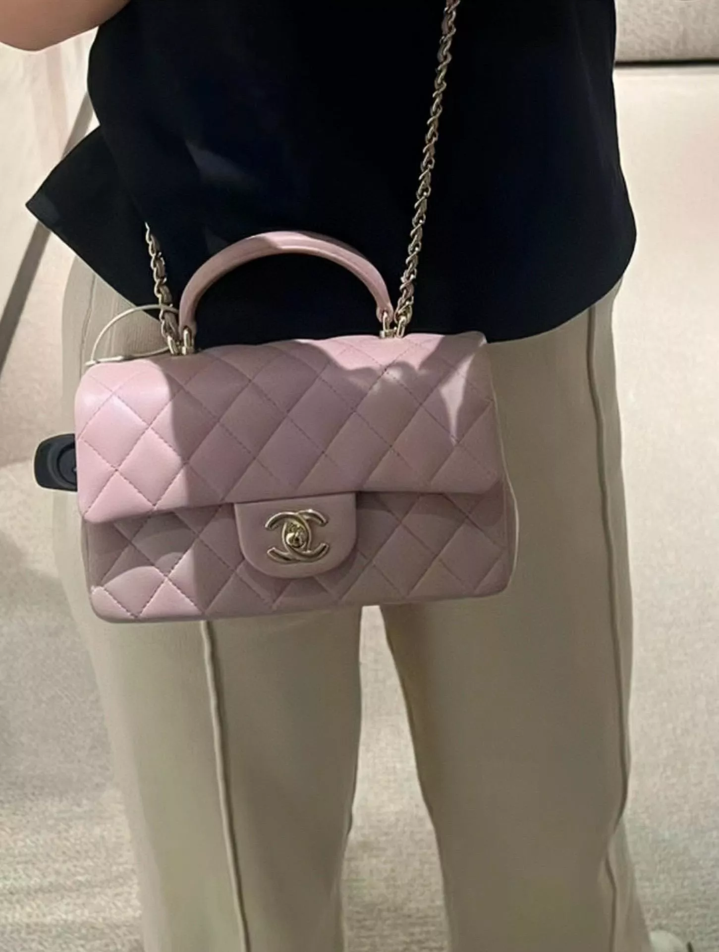 CHANEL｜藕粉色羊皮淡金釦 24p 手柄CF手提斜跨包 miniCF手提包 20cm