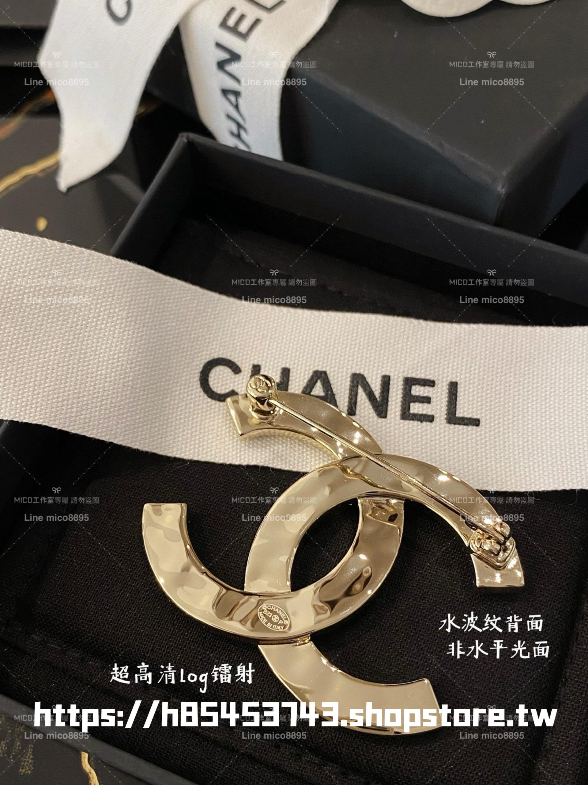 Chanel 方塊金屬錫紙感 雙C胸針/別針