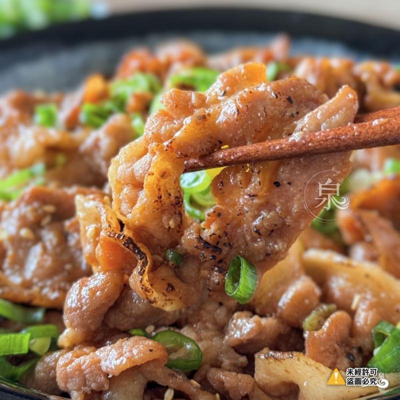 日本の燒烤豬肉丼