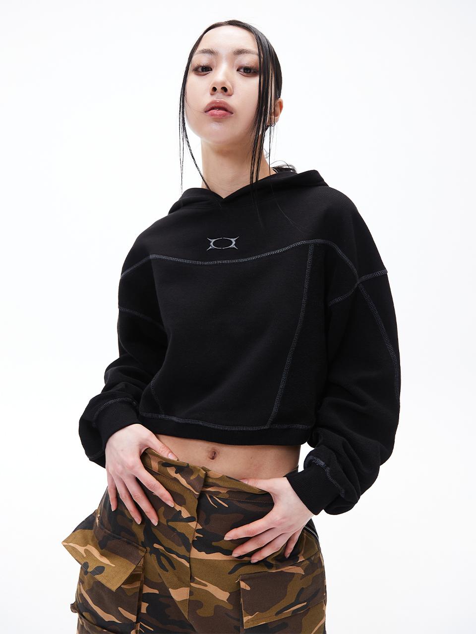 CRITIC CROP INCISION HOODIE 短版帽Tee