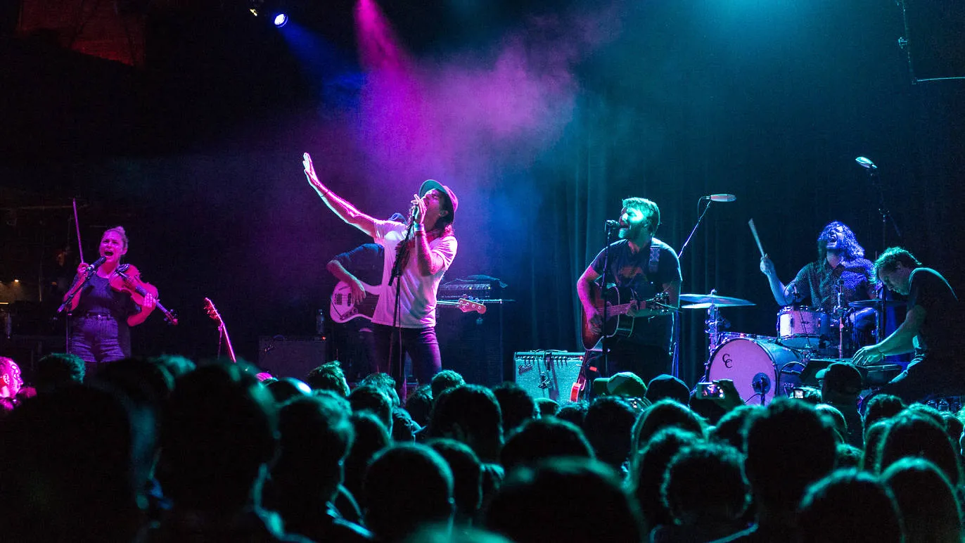 Cover image for 10 Expert Tips for Booking Live Music that Will Make Your Venue Stand Out