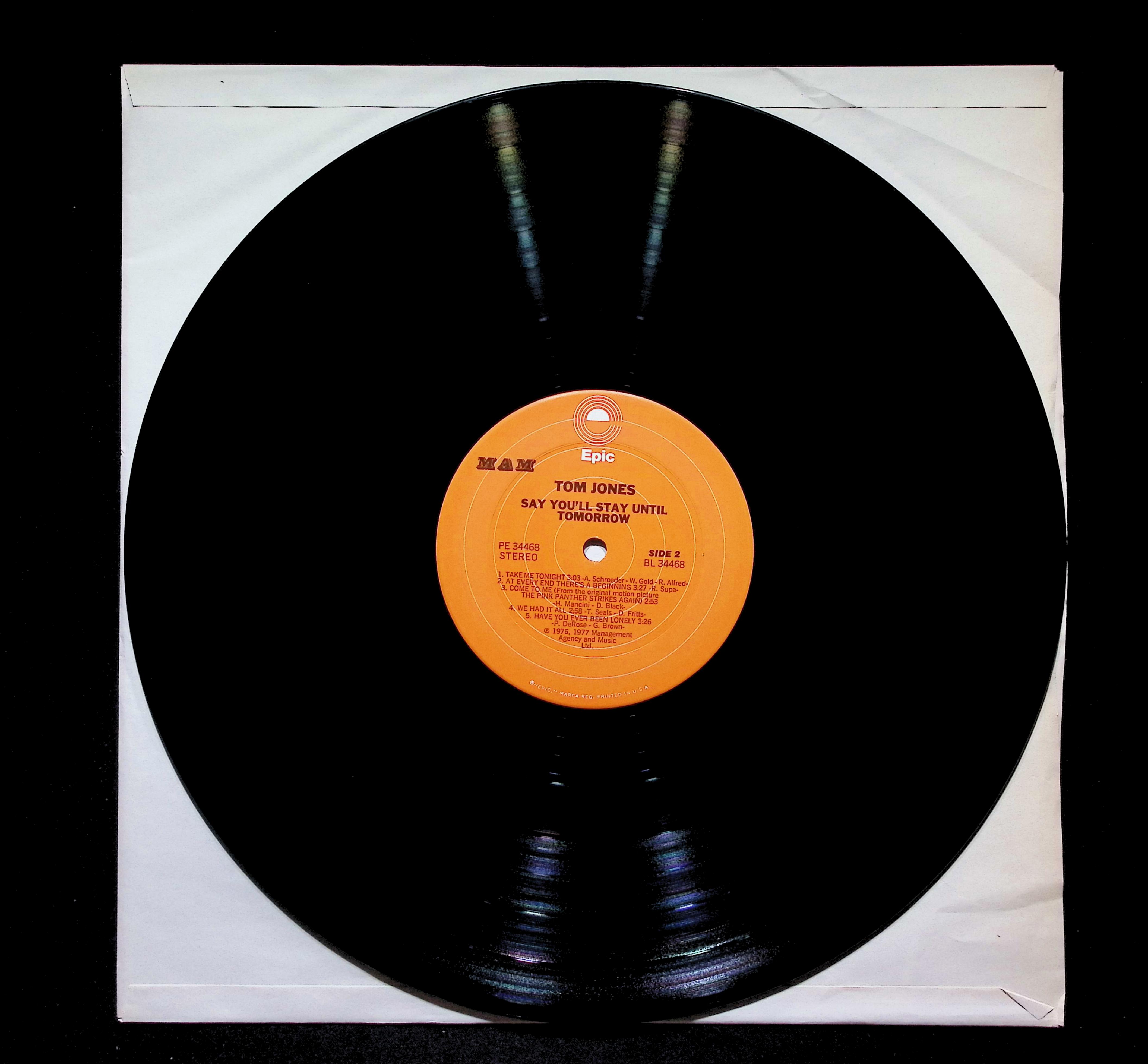 Tom Jones Say You'll Stay LP 1977 PE 34468 Pop Rock — image 5