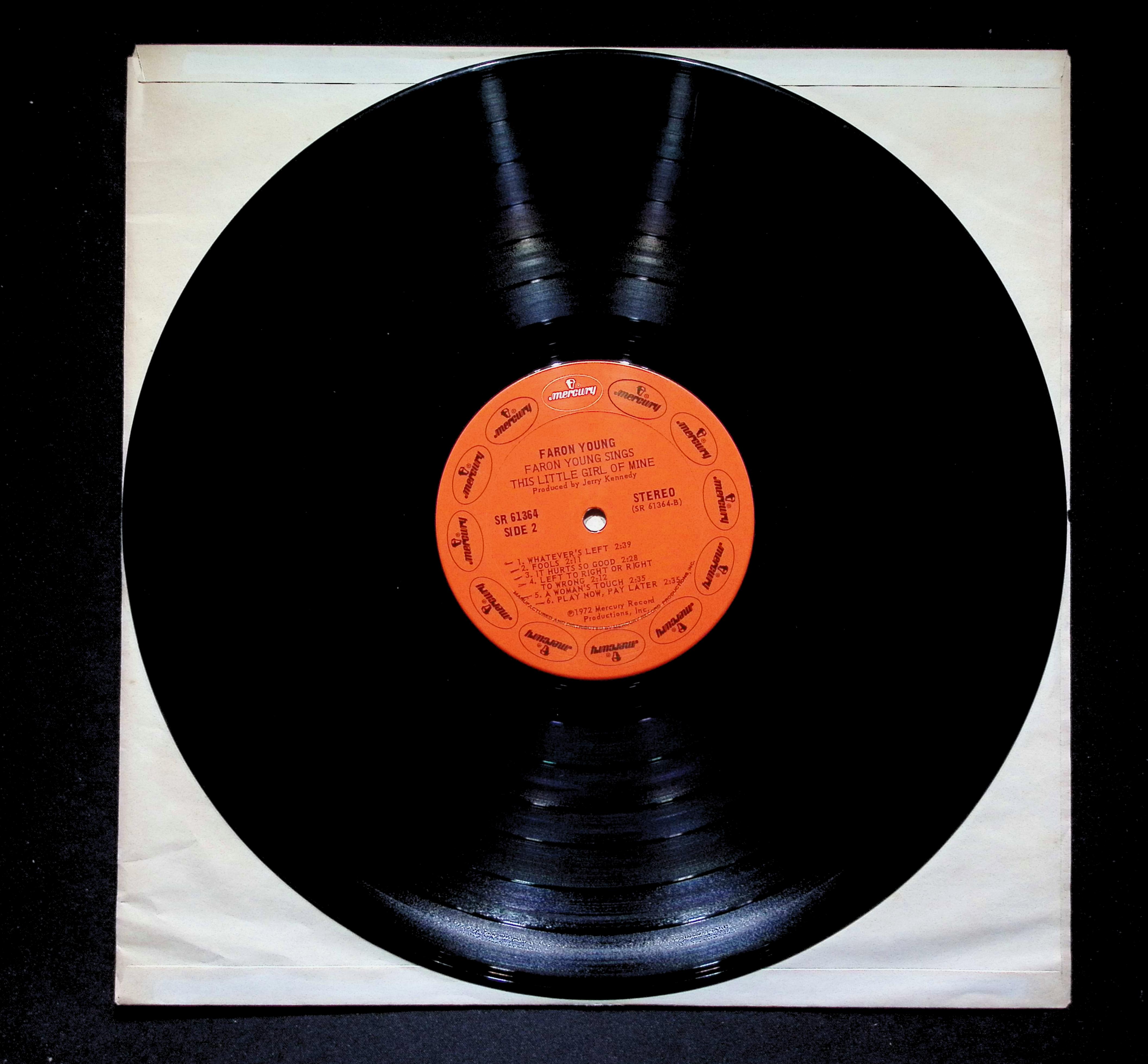 Faron Young Sings This Little Girl Of Mine LP SR 61364 Country — image 4