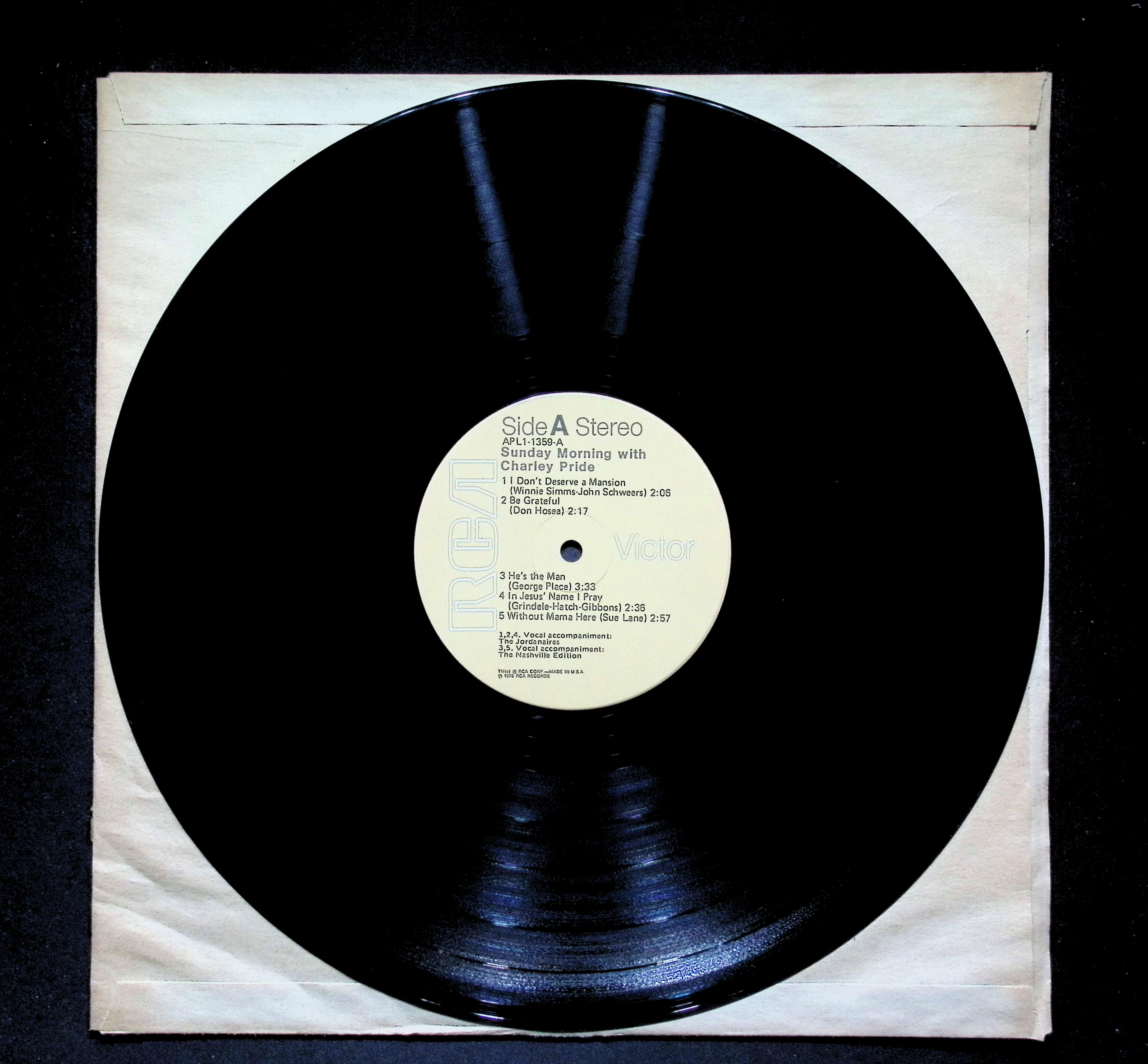 Charley Pride Sunday Morning LP 1976 RCA Victor Country Gospel — image 5
