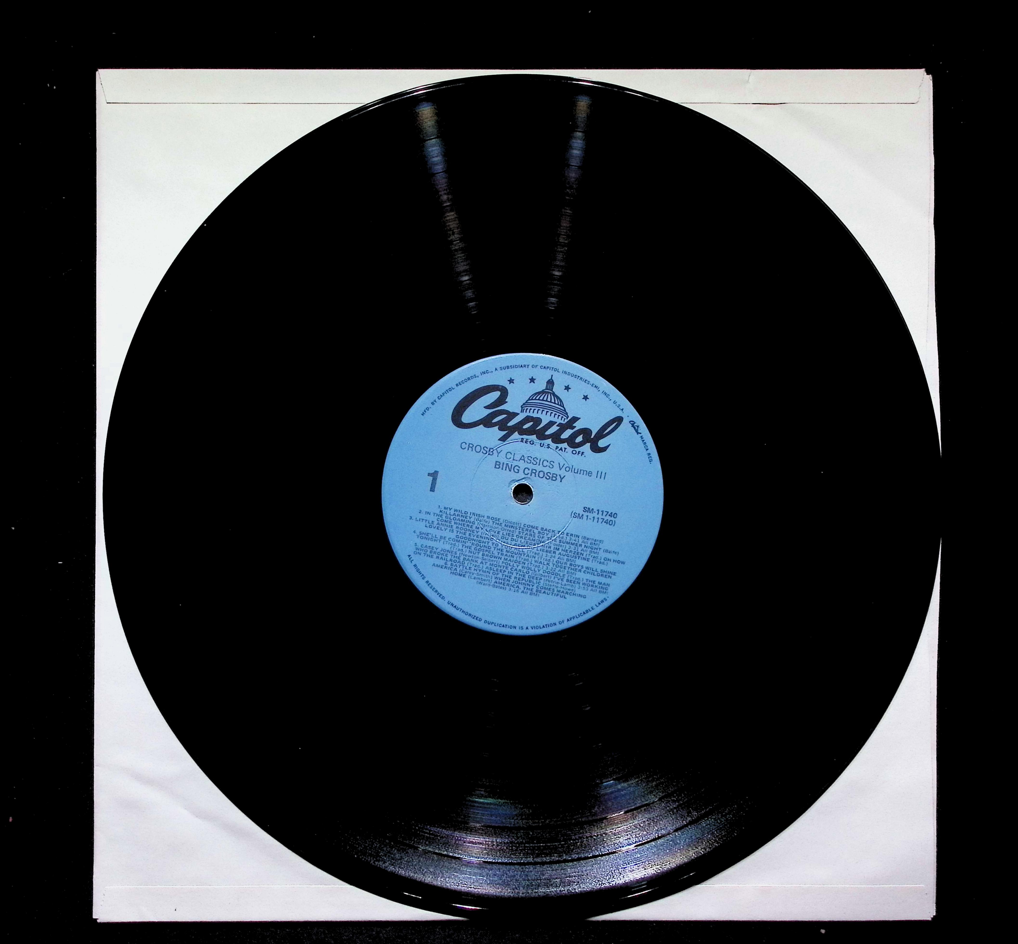 Bing Crosby - Crosby Classics Vol. III - 1977 Vinyl LP - Capitol Records SM-1174 — image 5