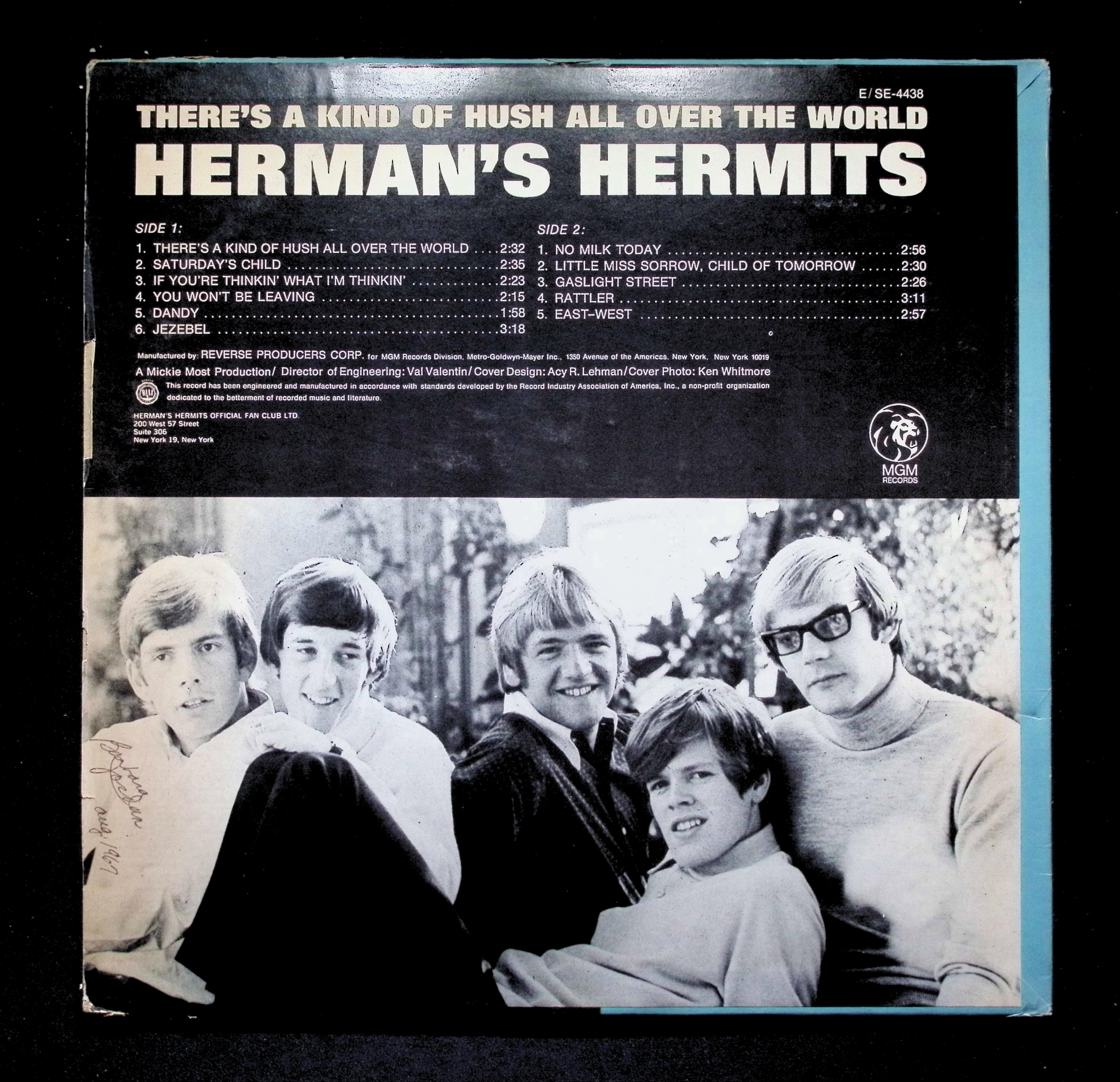 Herman's Hermits - There's A Kind Of Hush All Over The World SE-4438 LP Vinyl — image 2
