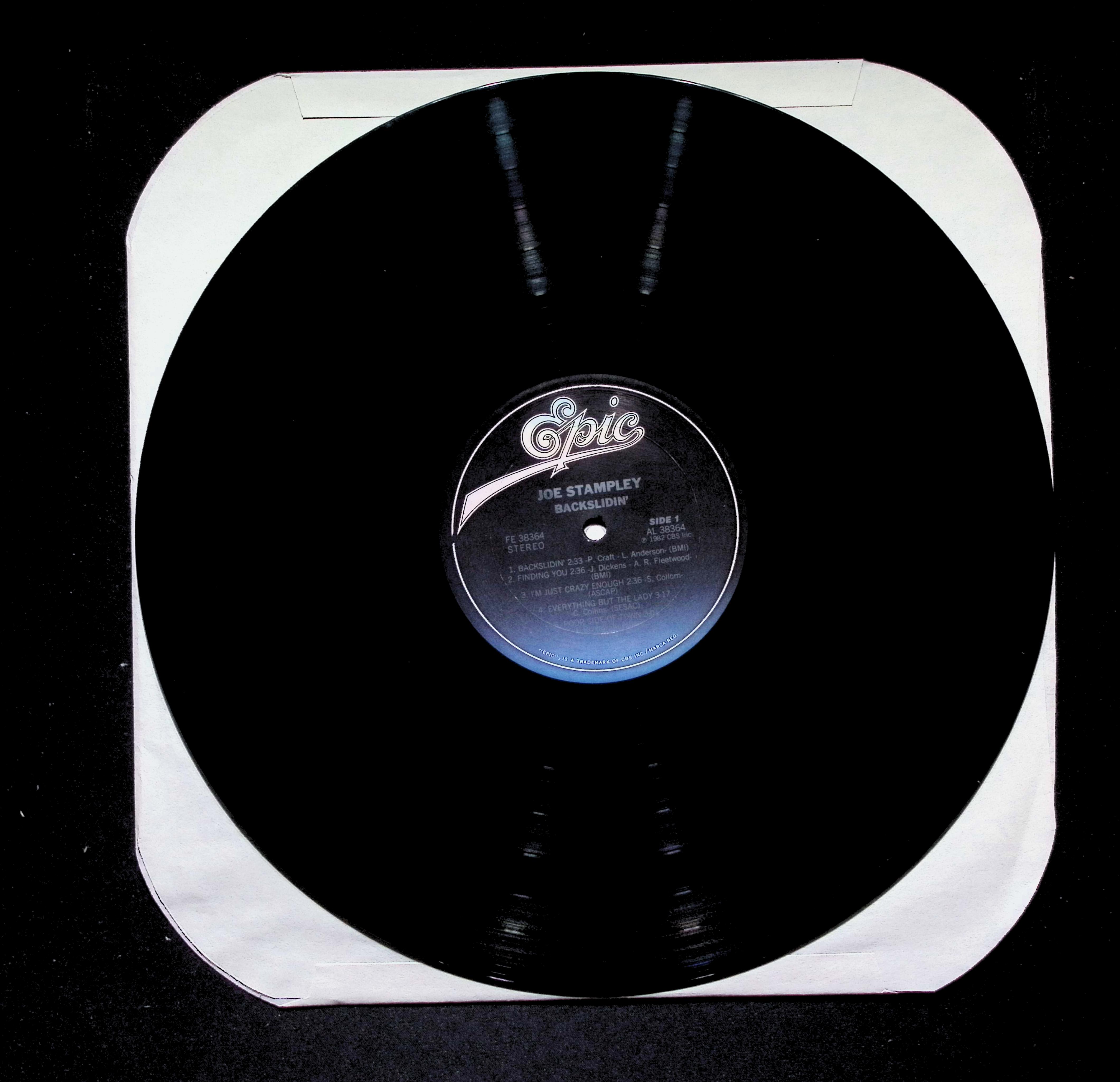 Joe Stampley - Backslidin' (1982) FE 38364 Vinyl LP Record — image 4