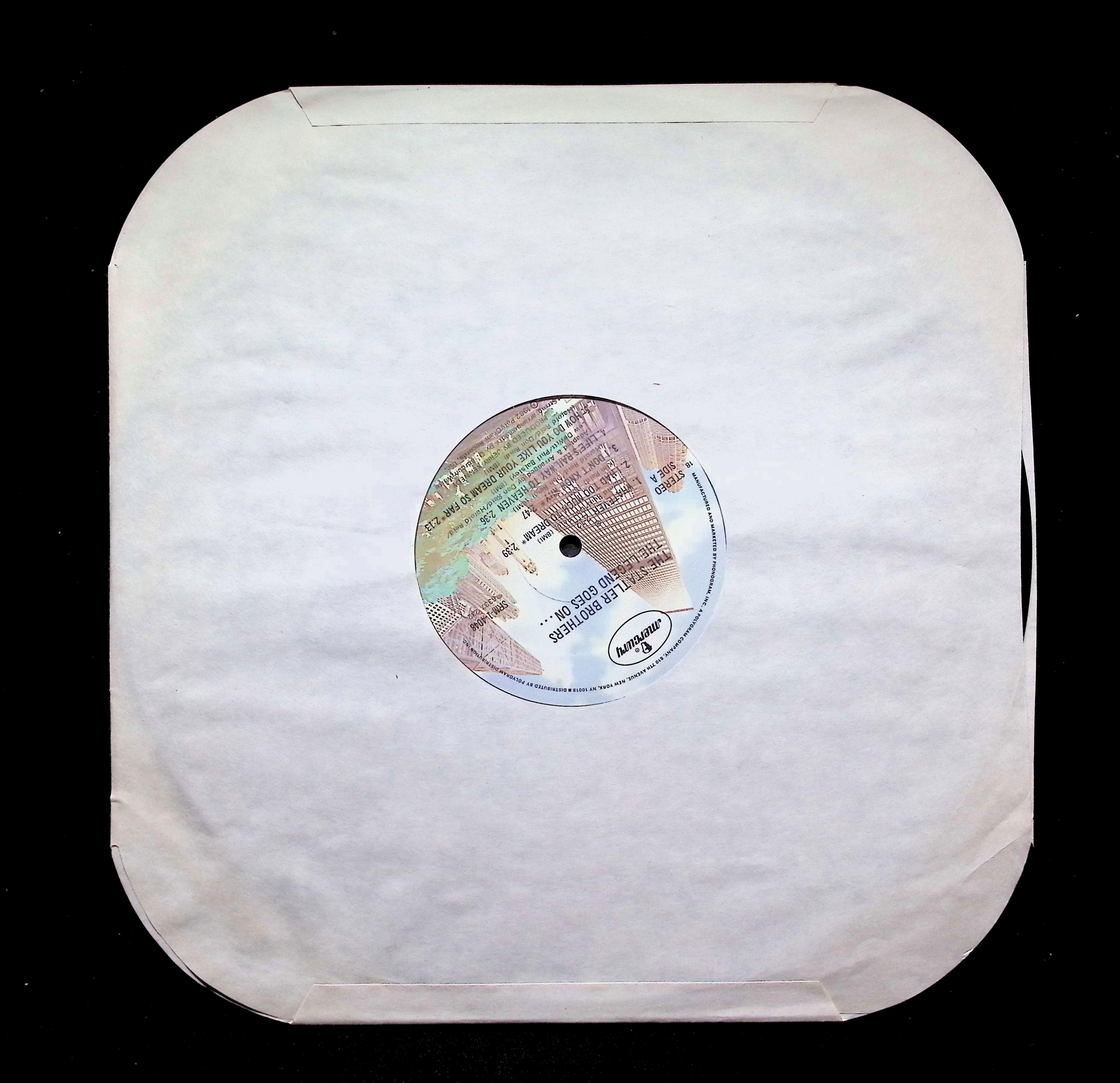 The Statler Brothers - The Legend Goes On... (1982) SRM-1-4048 Vinyl LP — image 3