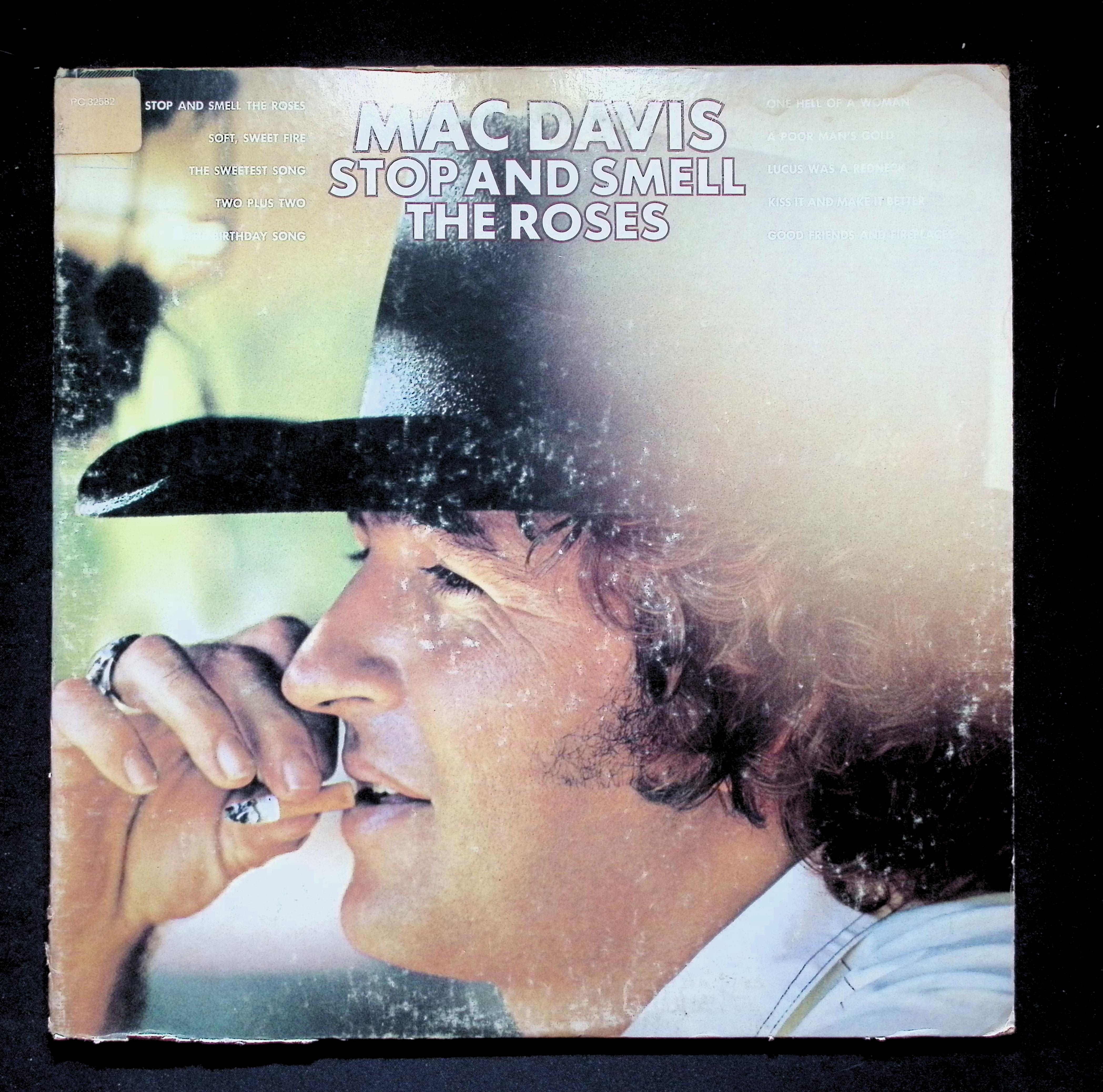 Freddie Prinze - Looking Good (1975) PC 32582 Vinyl LP