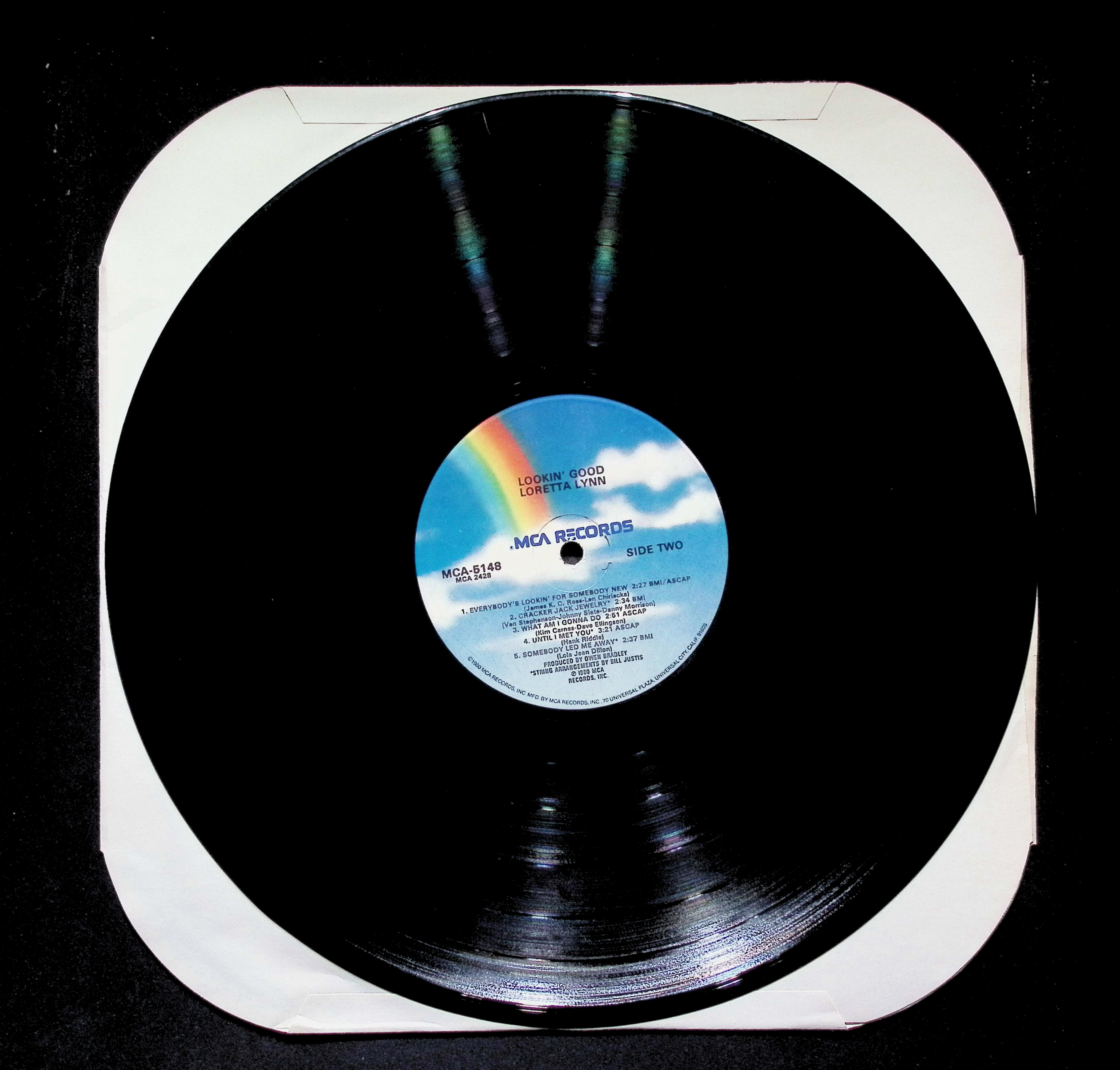 Loretta Lynn Lookin' Good LP 1980 MCA-5148 Folk, World, & Country — image 5