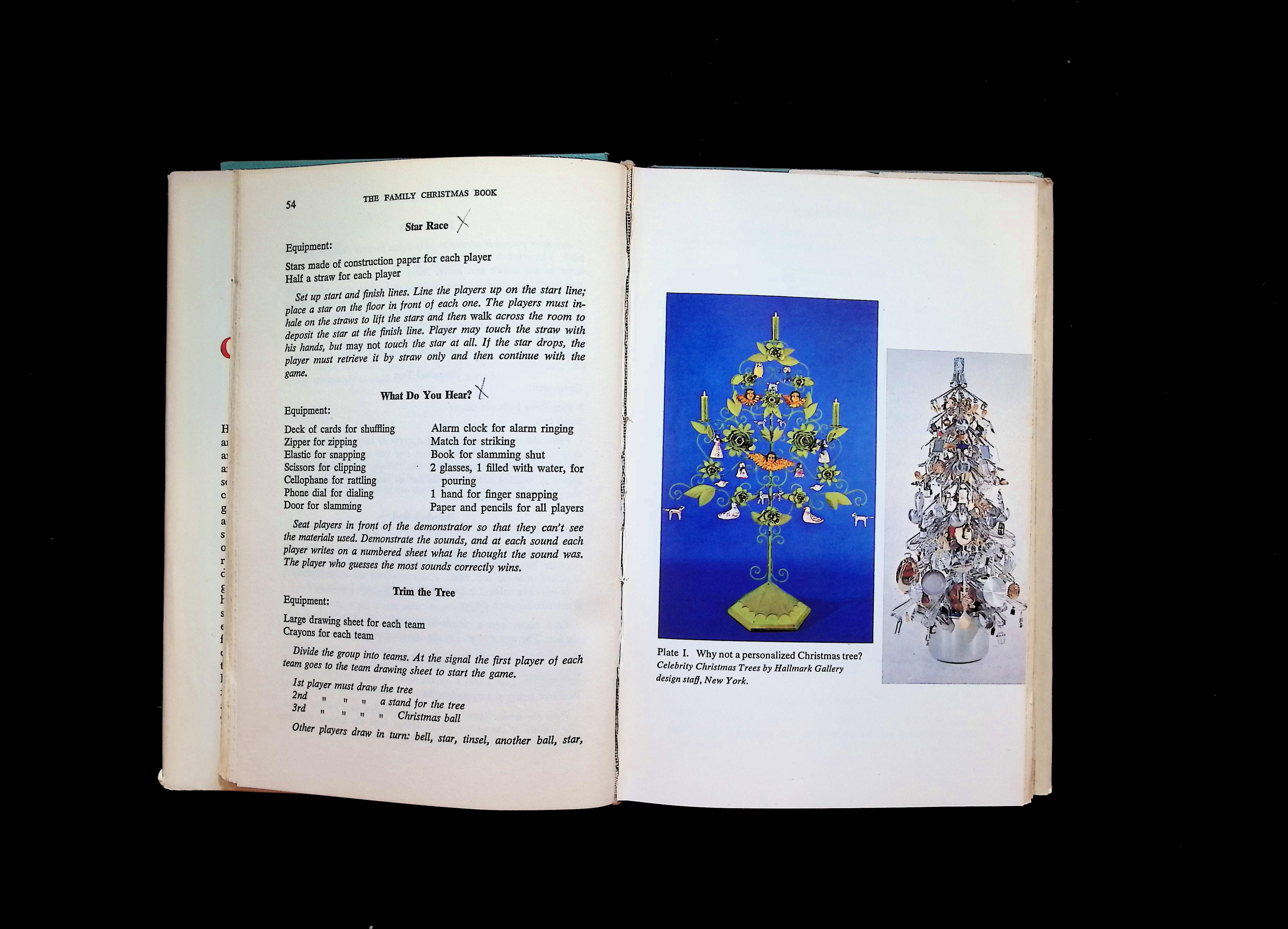 The Family Christmas Book: Christmas Traditions Around The World — image 4