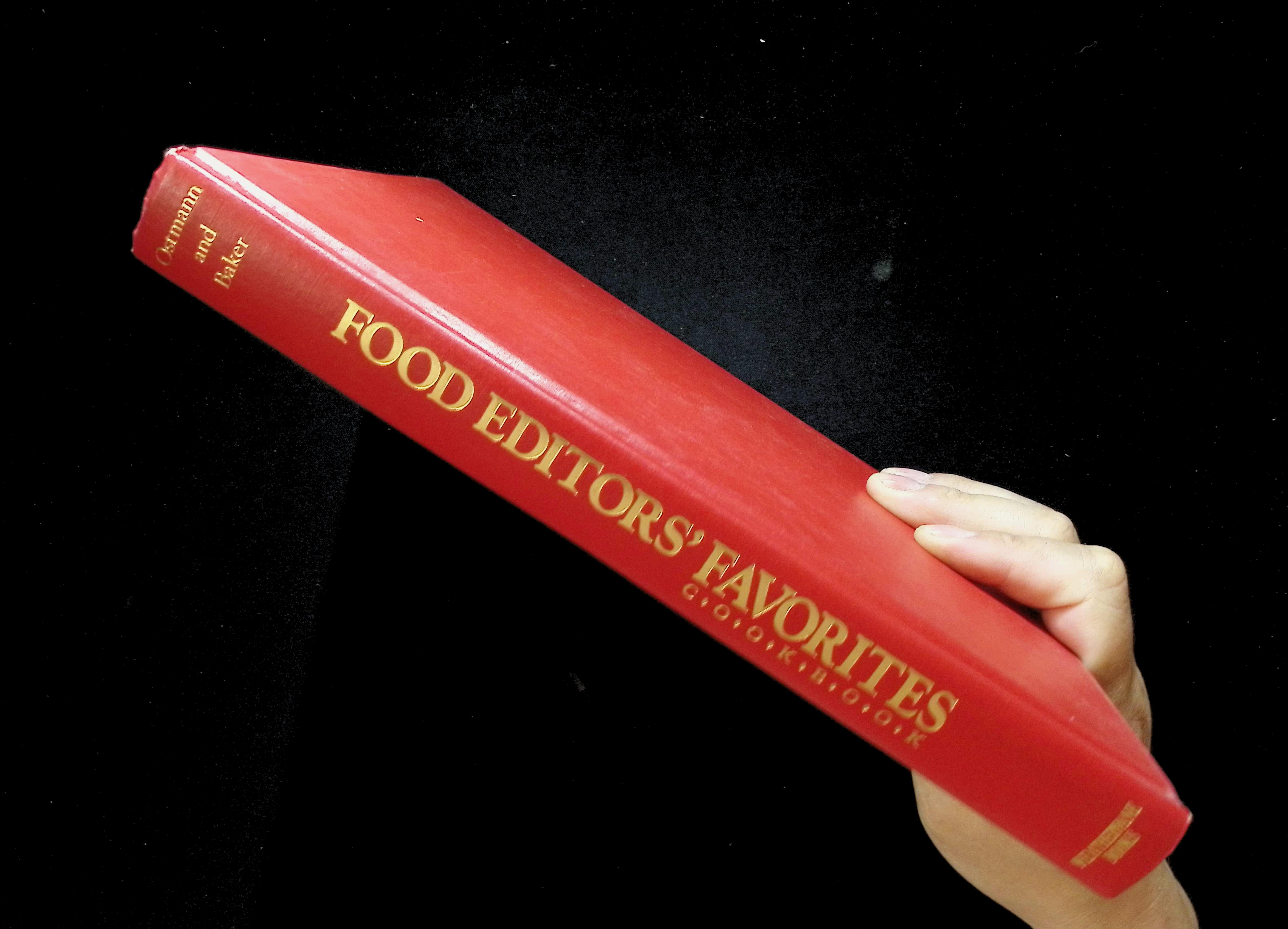 Food Editors' Favorites Cookbook: Two Volumes in One