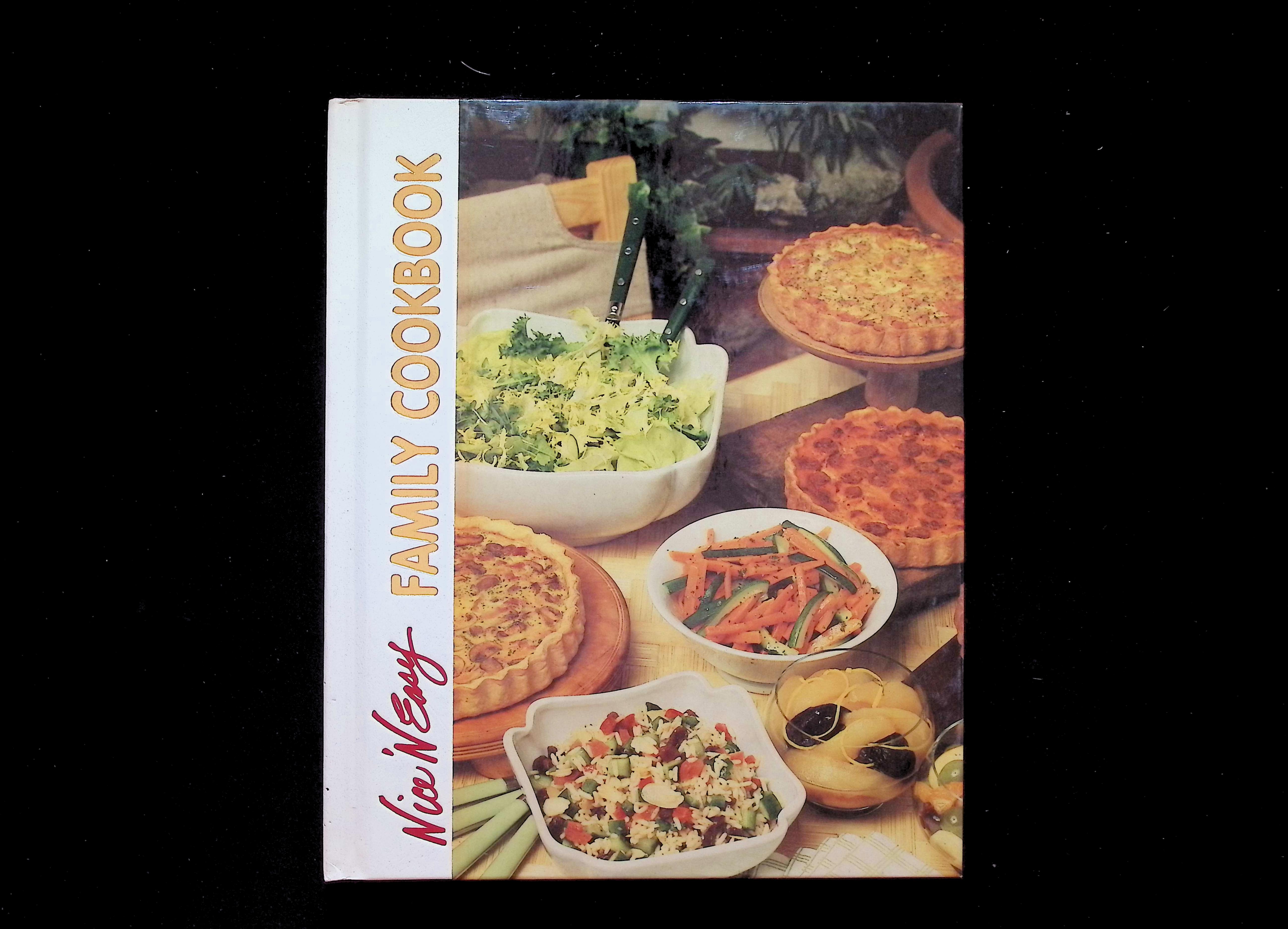 Nice 'N Easy Family Cookbook Volume 21-Cooking for parties and crowds
