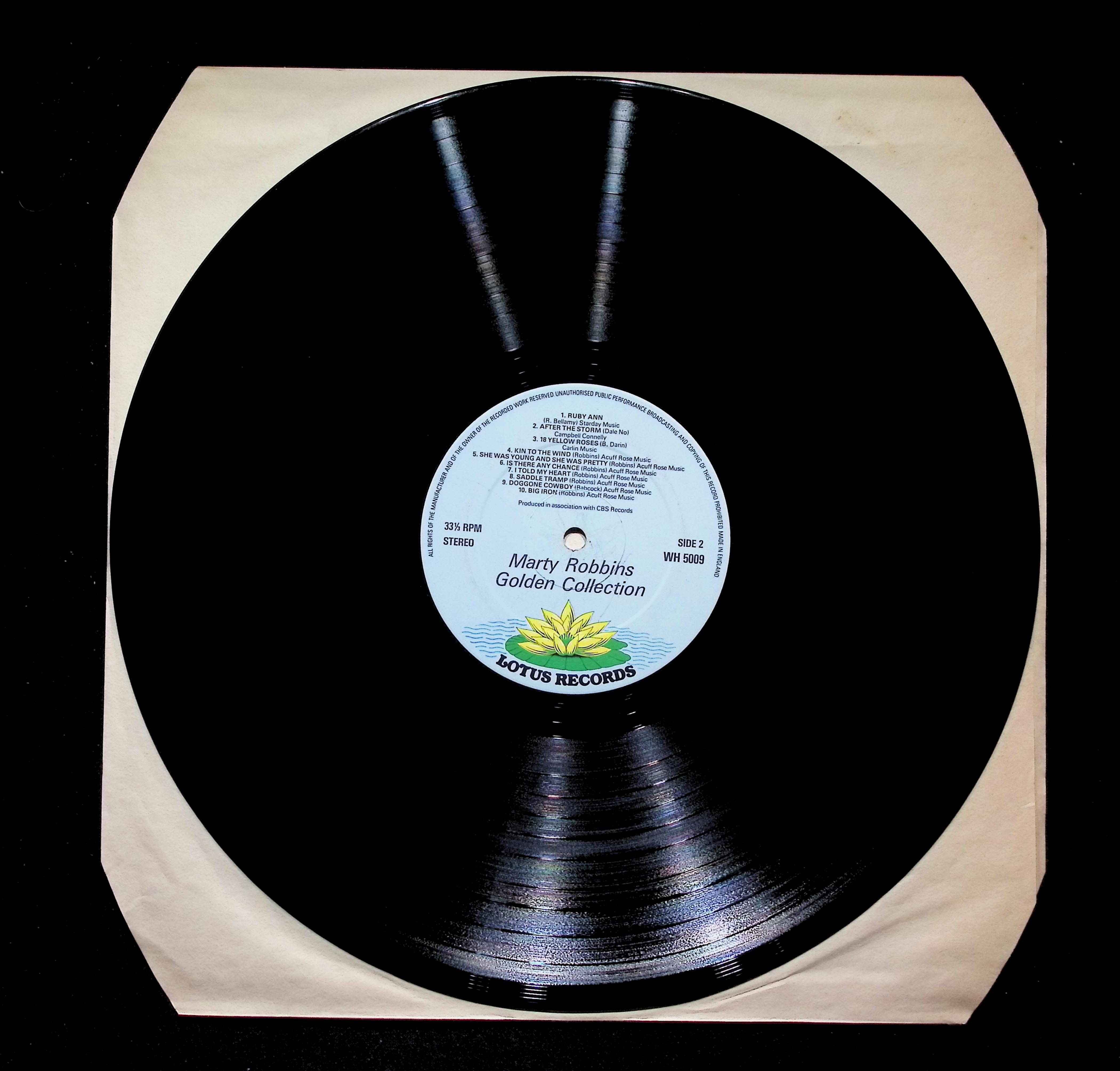 Marty Robbins Golden Collection LP 1978 WH 5009 Folk, World, & Country — image 4