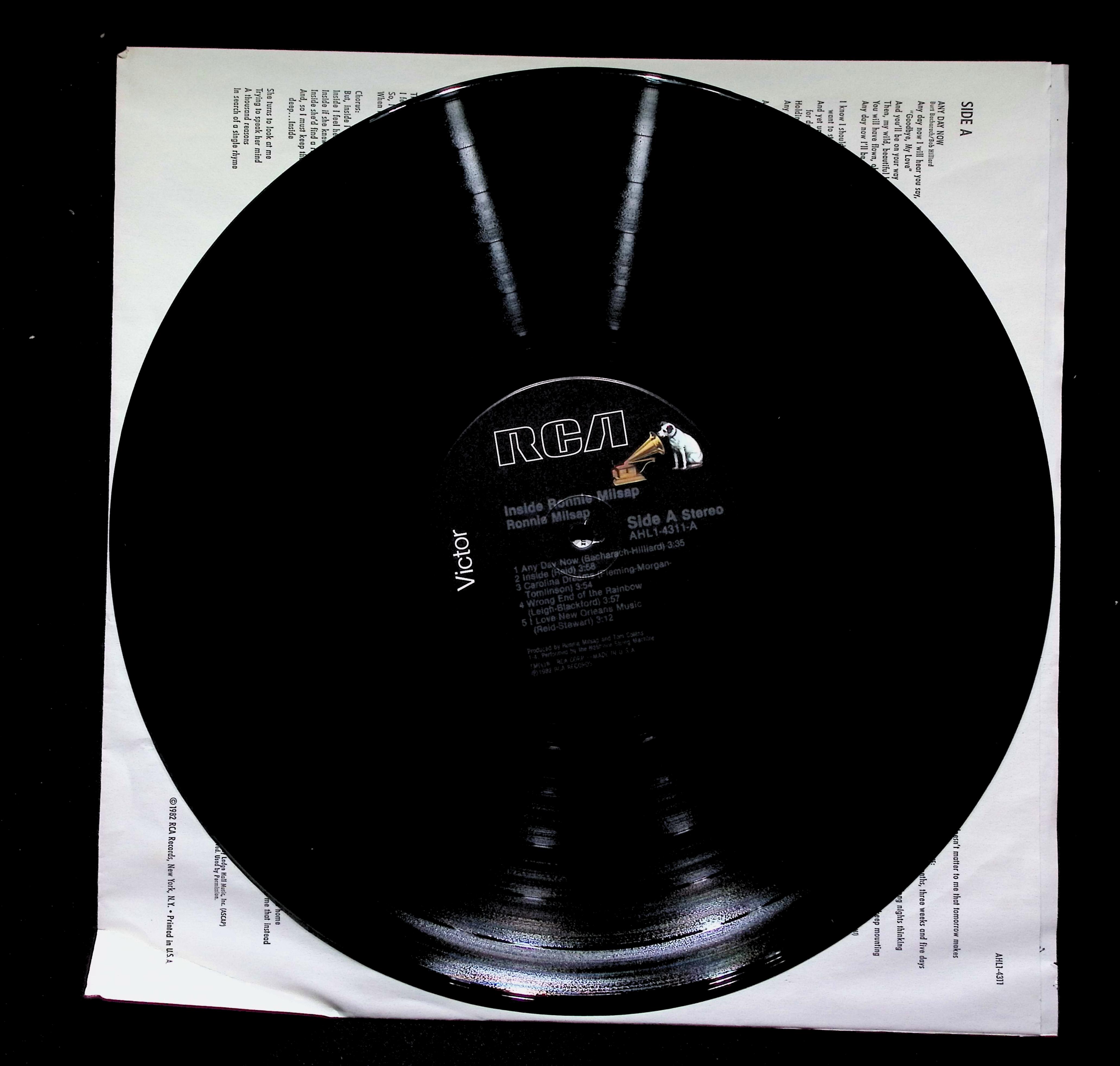 Ronnie Milsap Inside LP 1982 AHL1-4311 Pop — image 5