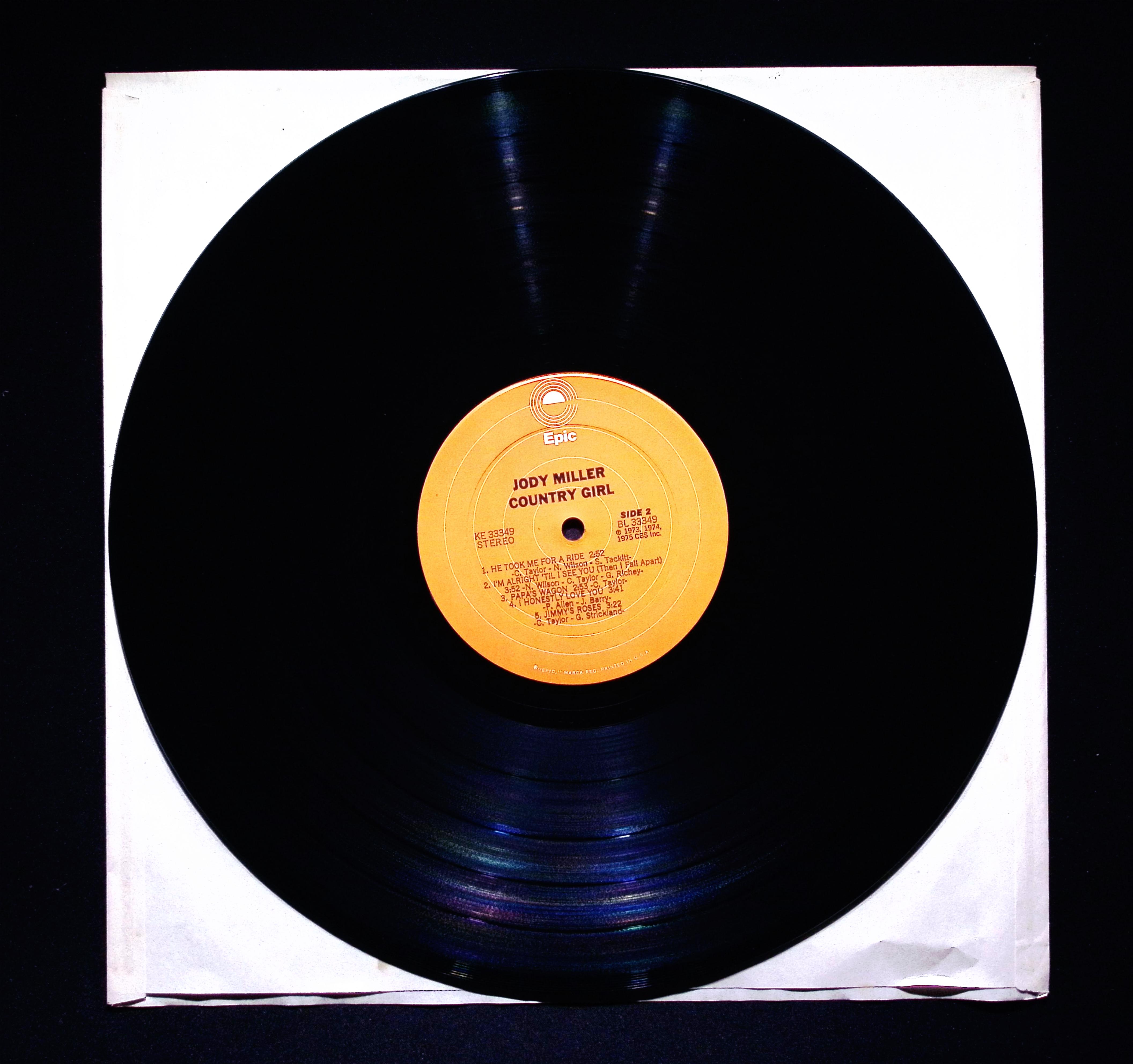 Jody Miller Country Girl 12" LP 1975 KE 33349 Folk, World, & Country — image 2