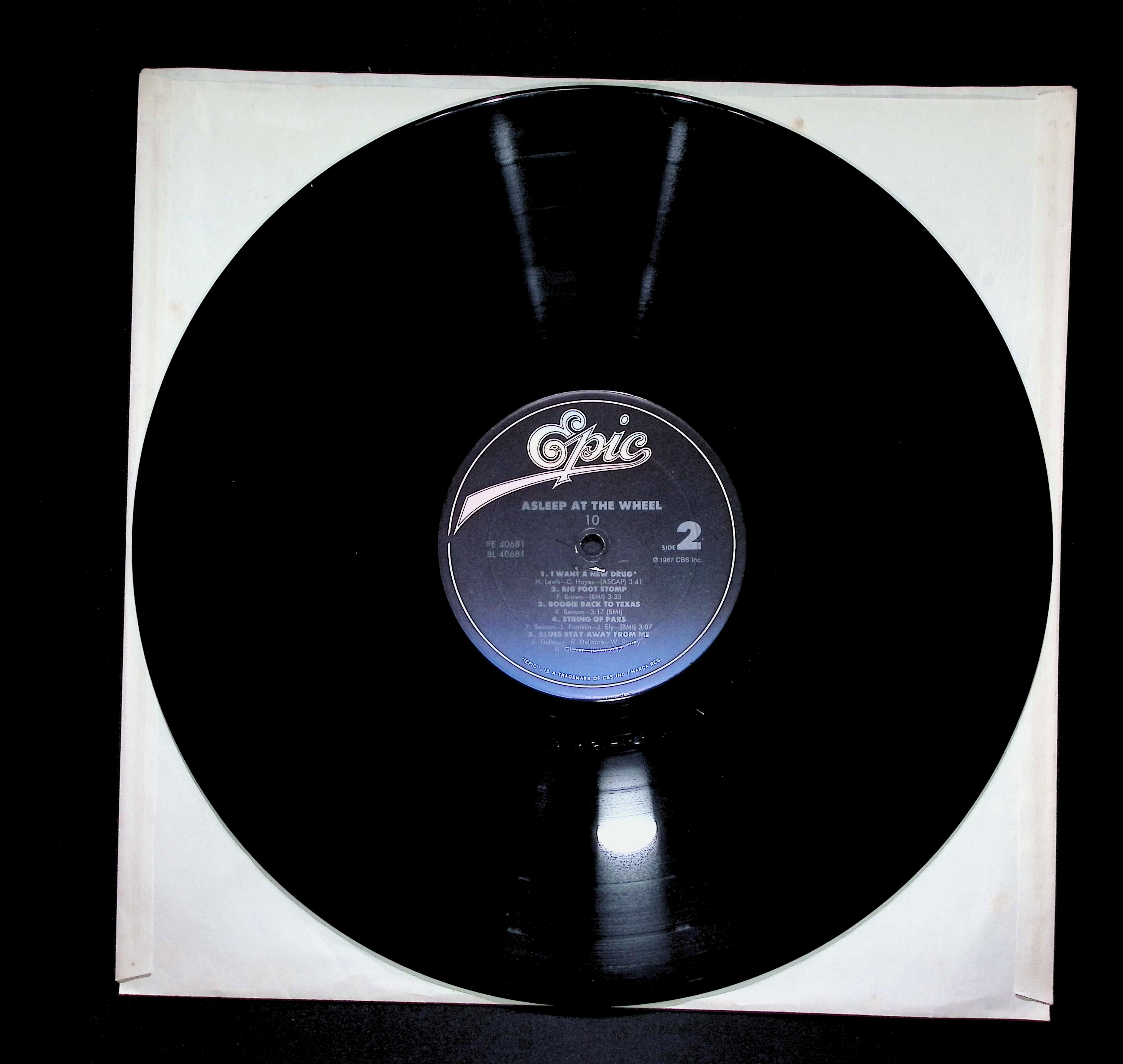 Asleep At The Wheel 10 12" LP 1987 FE 40681 Rock — image 3