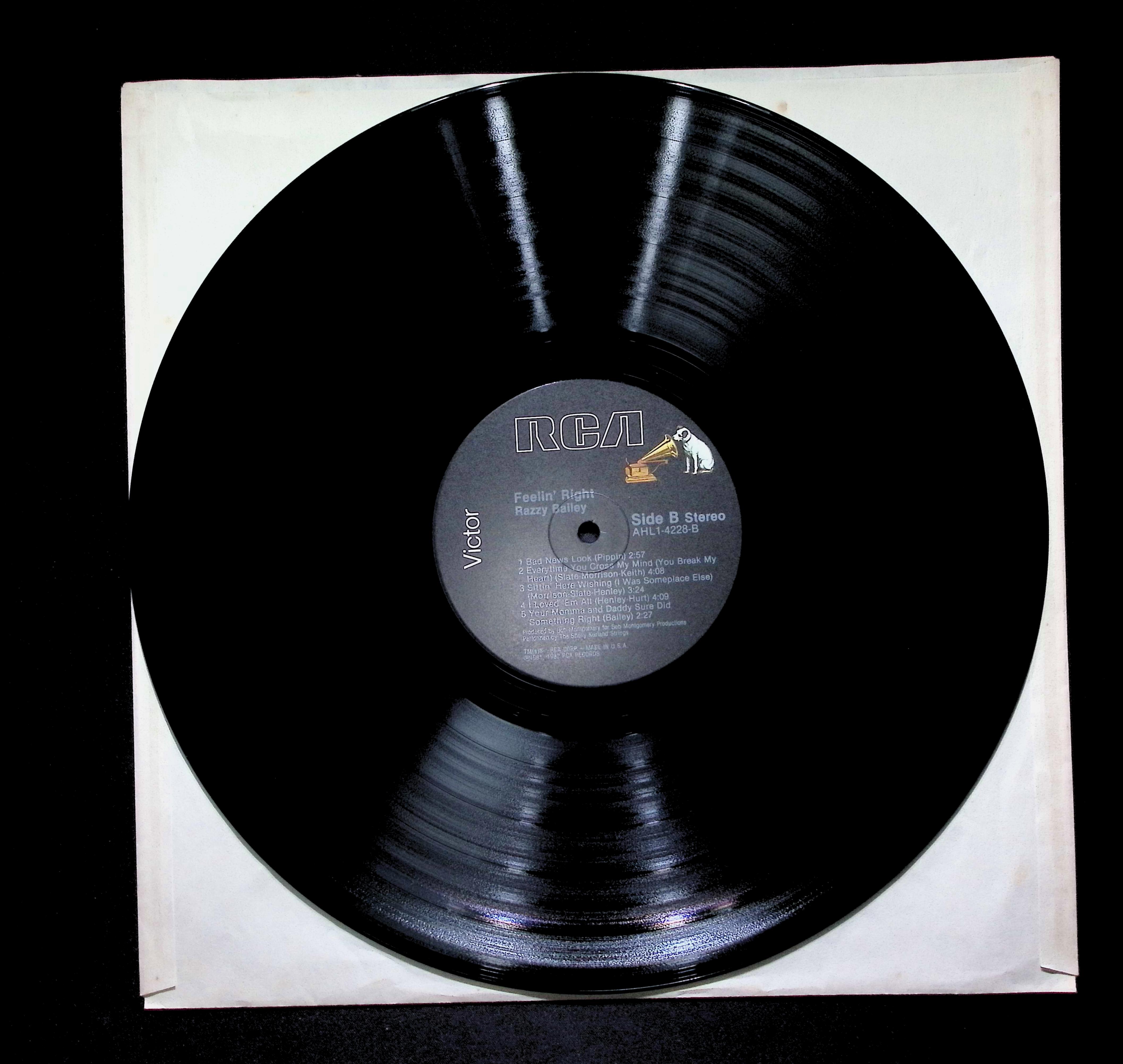 Razzy Bailey Feelin' Right 12" LP 1982 AHL1-4228 Folk, World, & Country — image 5