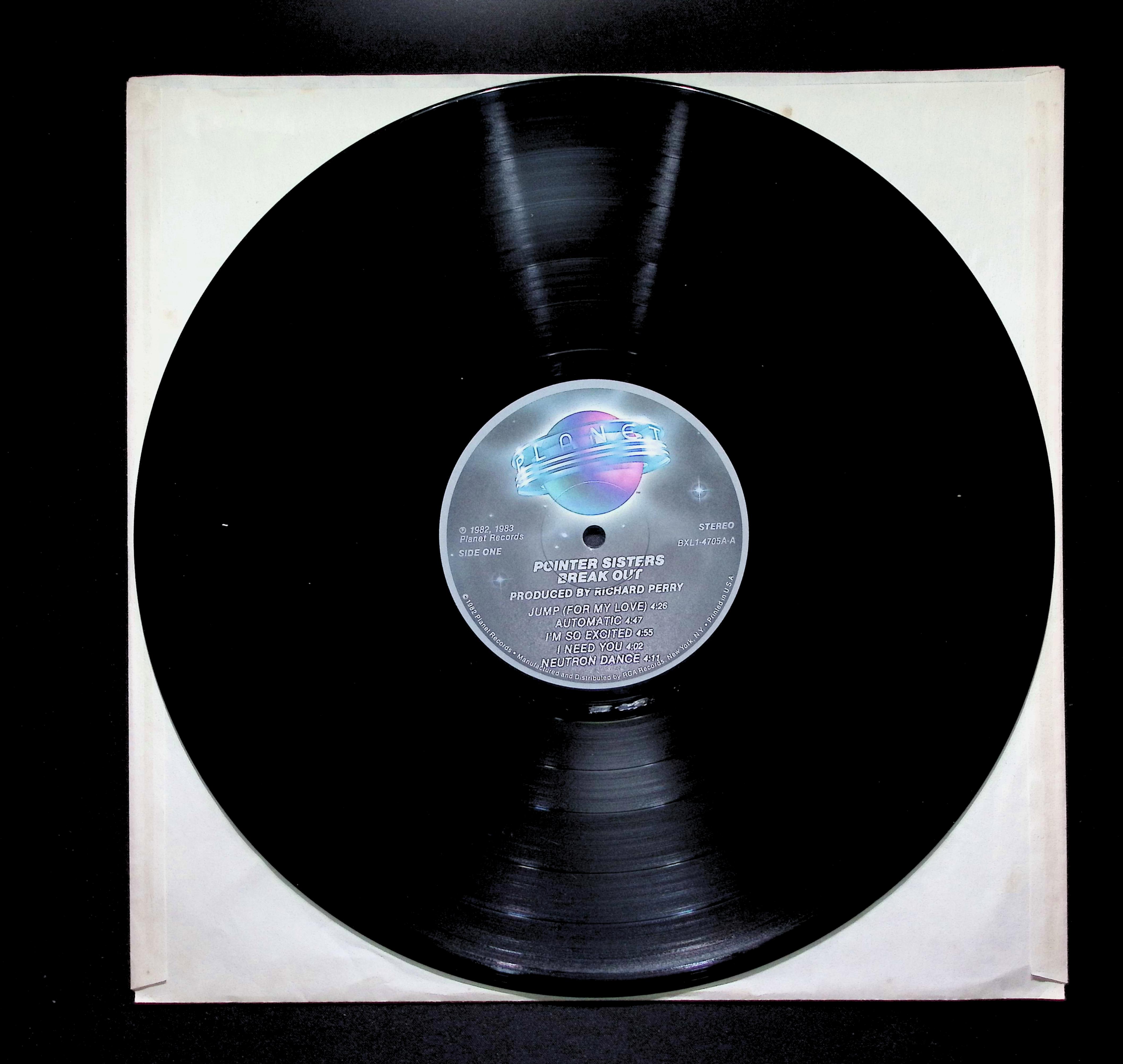 Pointer Sisters Break Out 12" LP 1983 BXL1-4705 Unknown — image 5