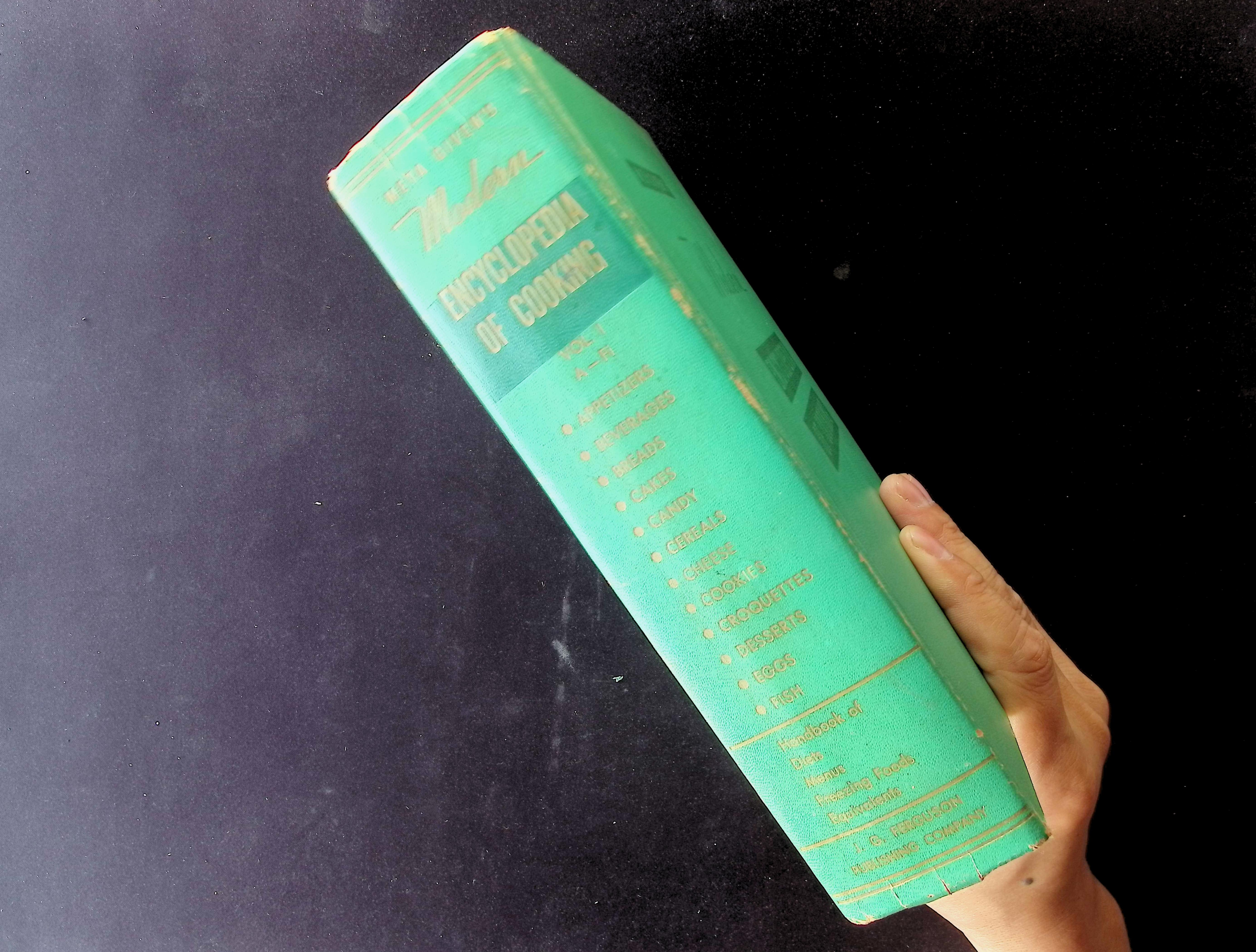Meta Given's Modern Encyclopedia of Cooking — image 2