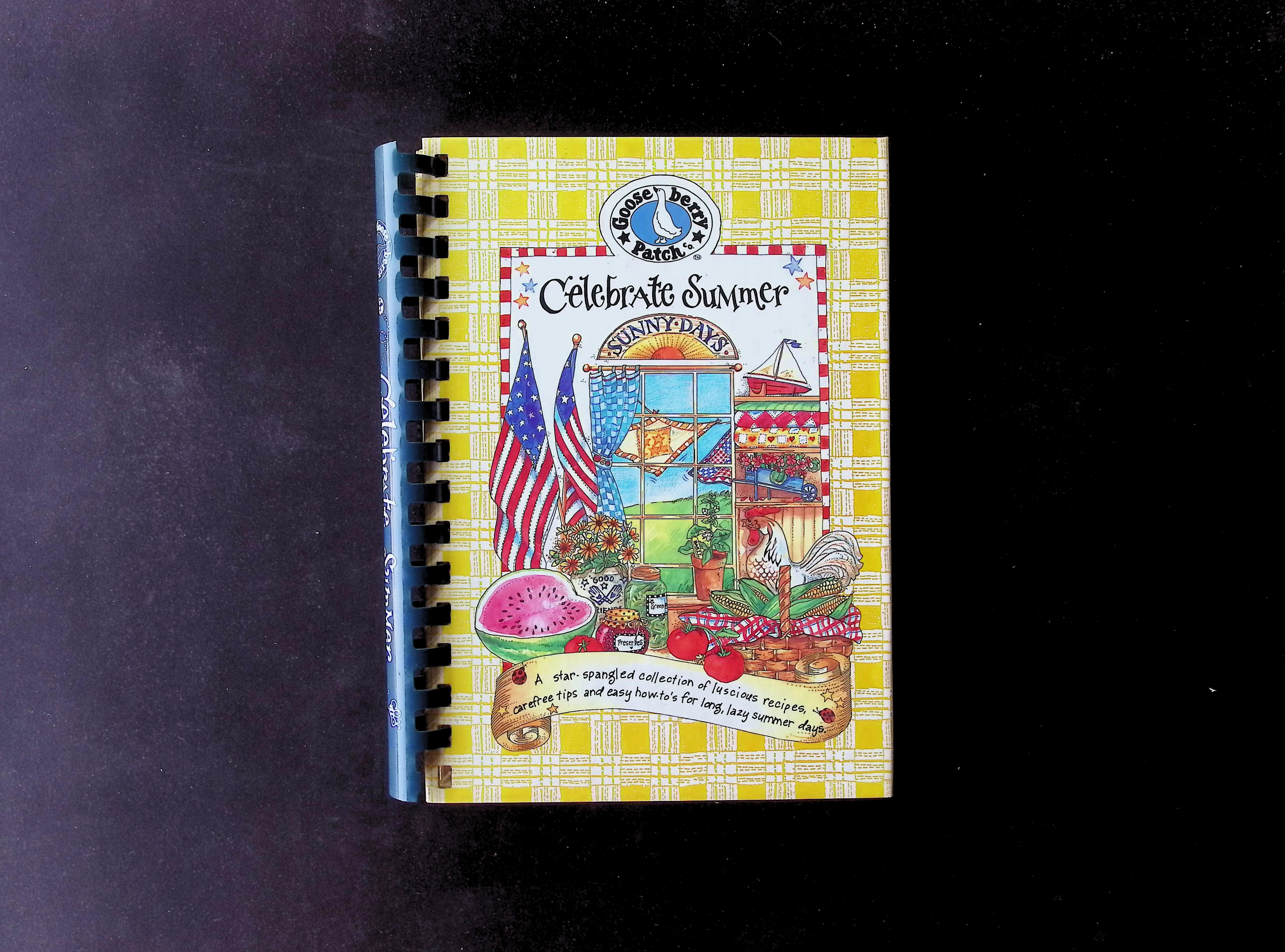 Celebrate Summer (A Gooseberry Patch "Sunny Days" Collection)