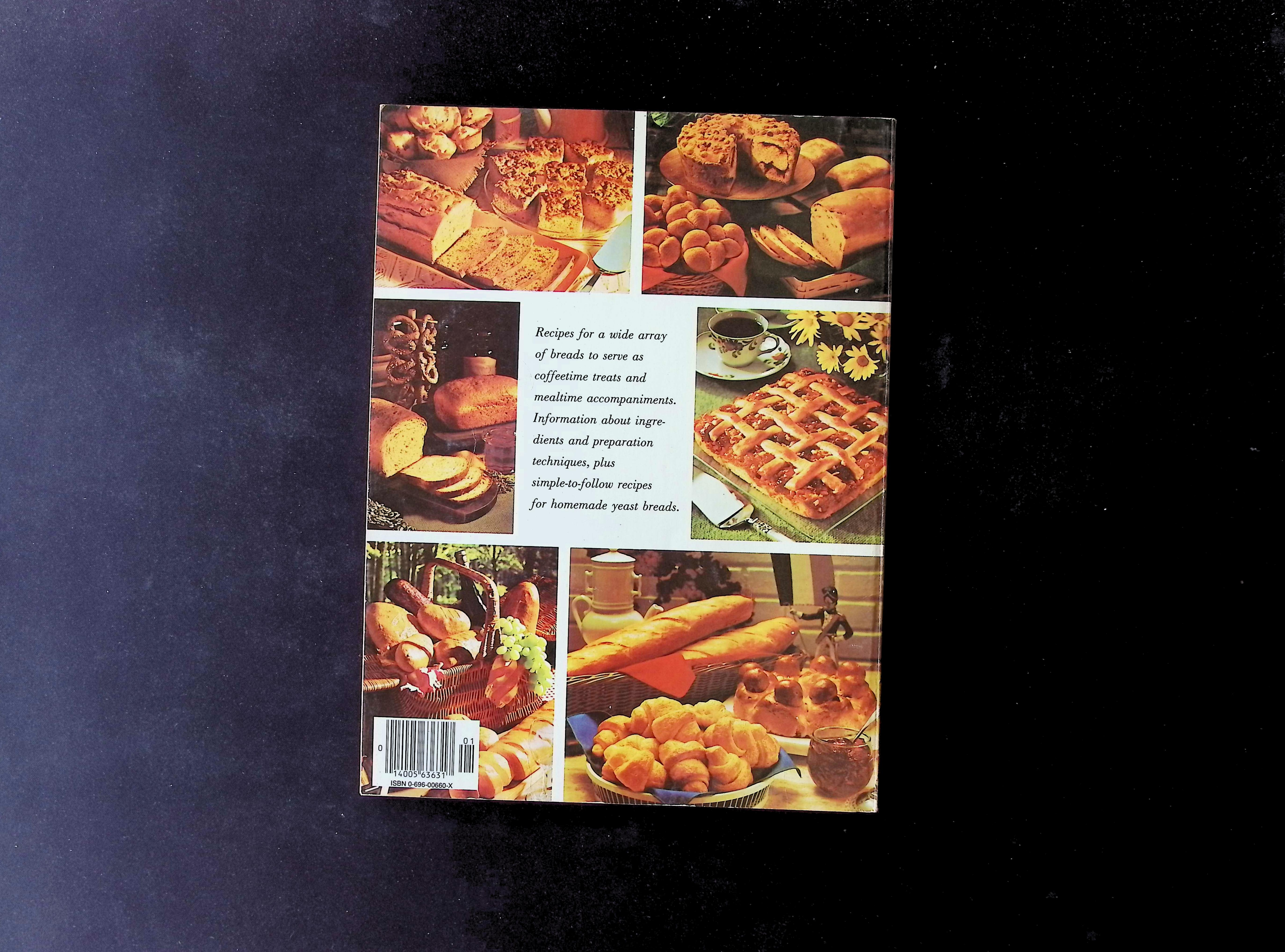 Better Homes and Gardens Homemade Bread Cook Book — image 2