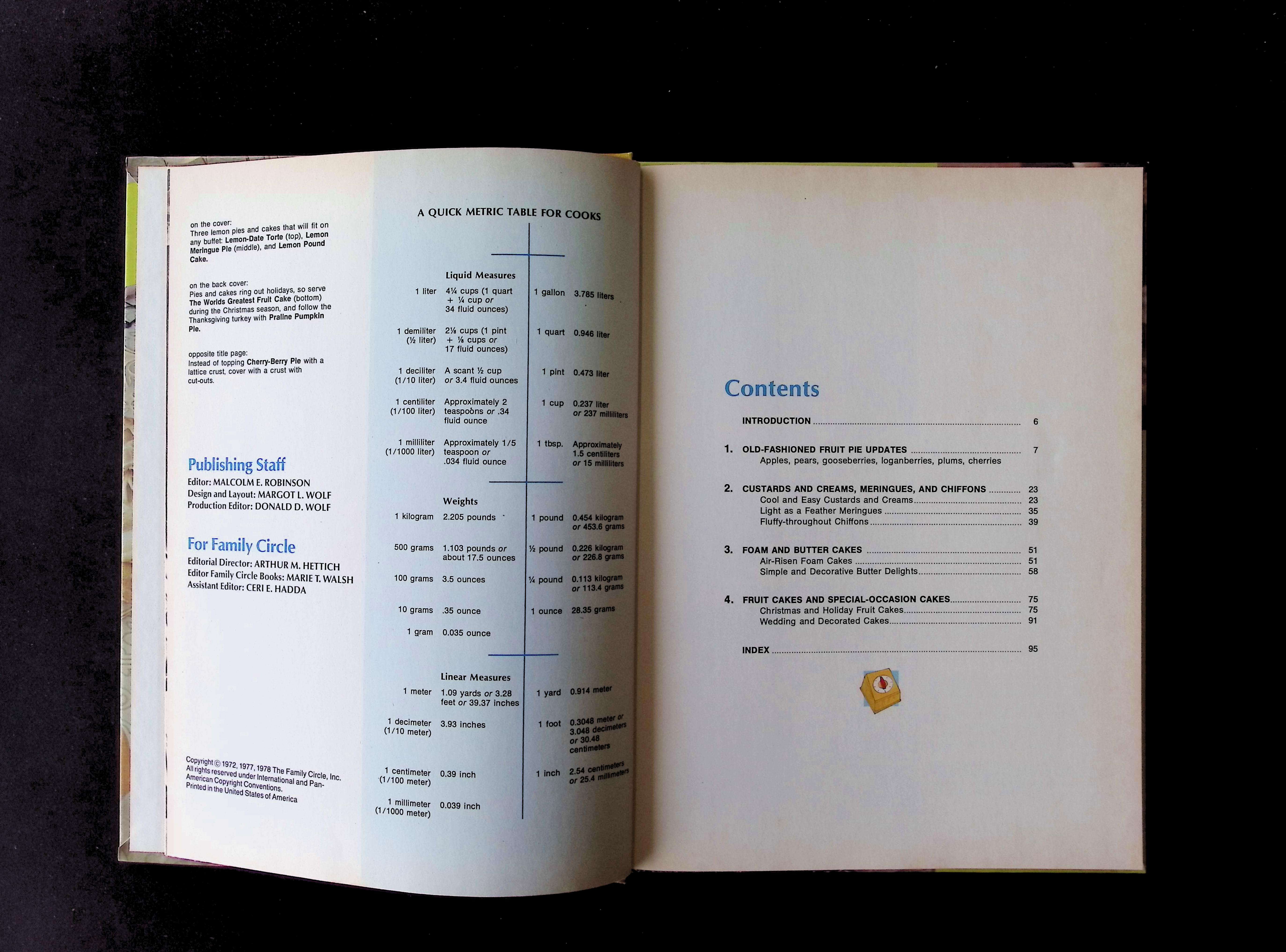 Family Circle Pies and Cakes Cookbook — image 3